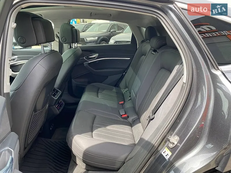Audi e-tron Sportback 2021 VIN WA12AAGE2MB012331 фото оголошення 21 з 59