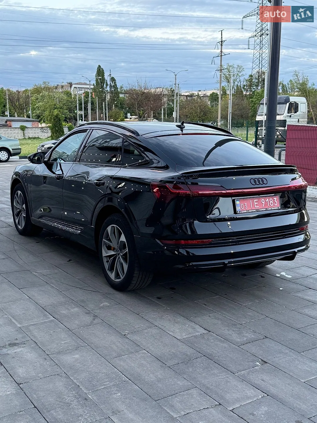 2022 Audi e-tron Sportback - мініатюра 12