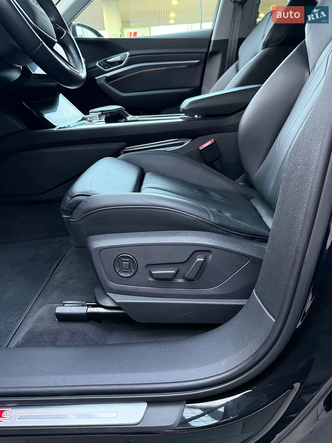 2022 Audi e-tron Sportback - мініатюра 48