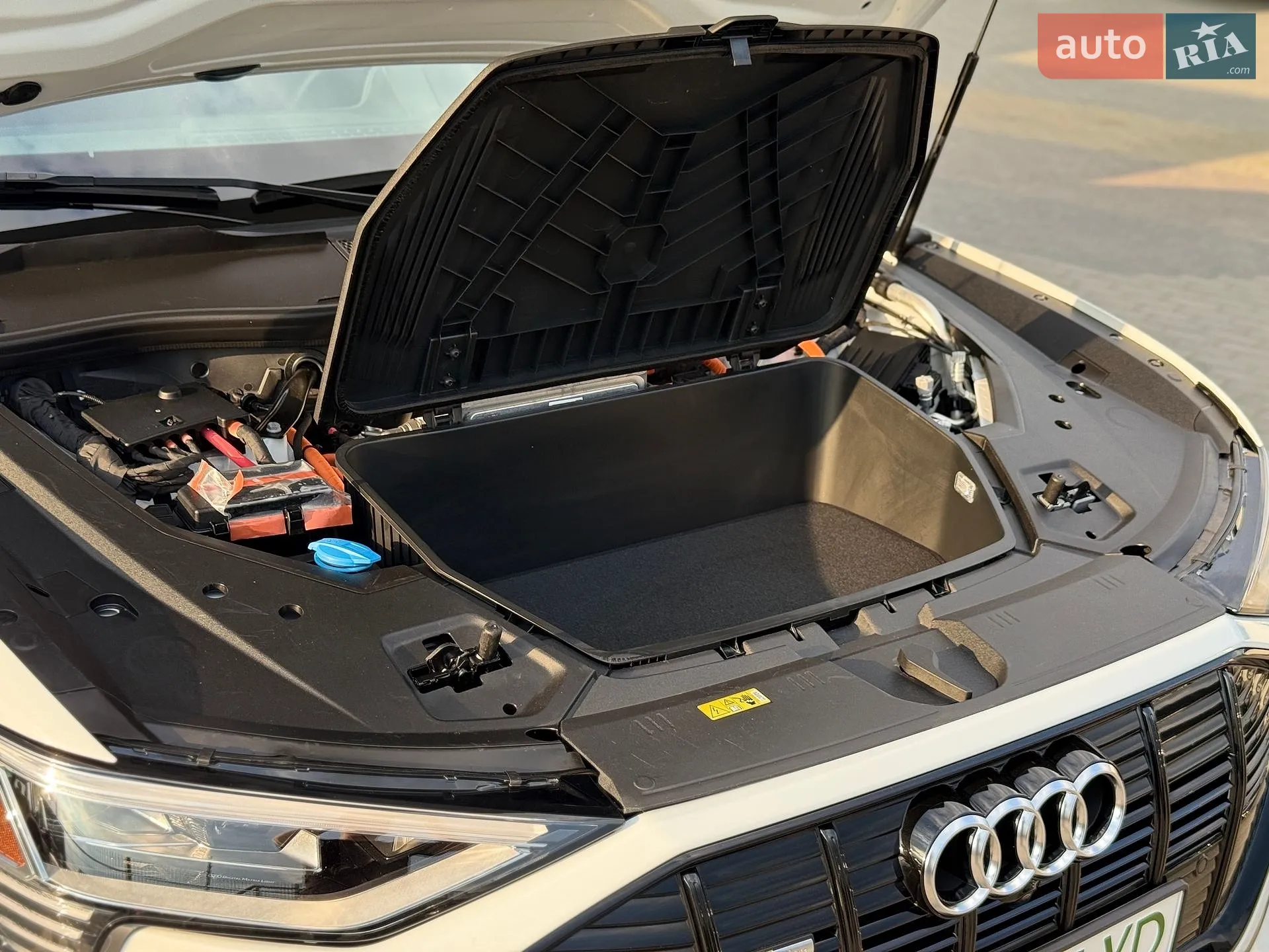 2022 Audi e-tron Sportback - мініатюра 63