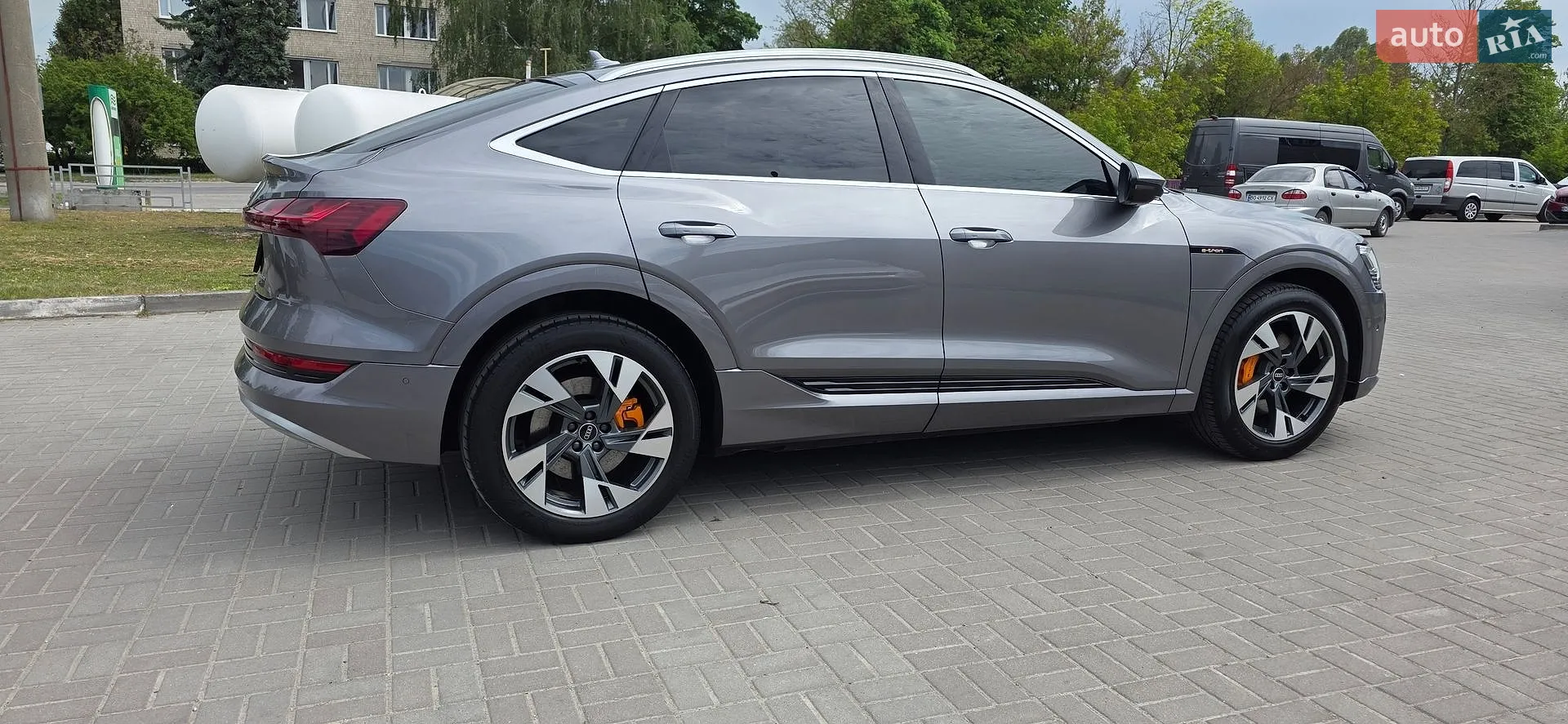2020 Audi e-tron Sportback - мініатюра 13