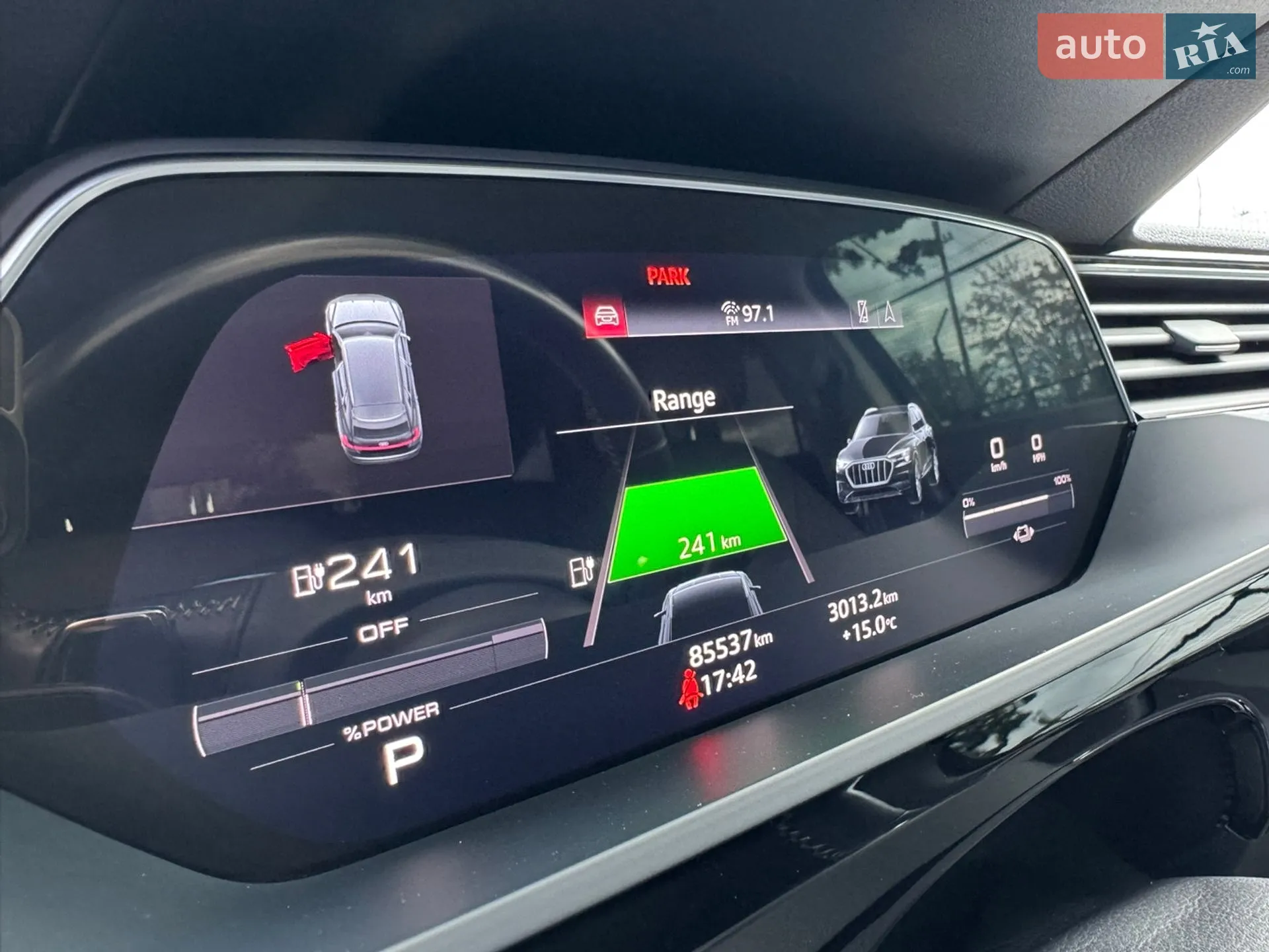 2020 Audi e-tron Sportback - мініатюра 15