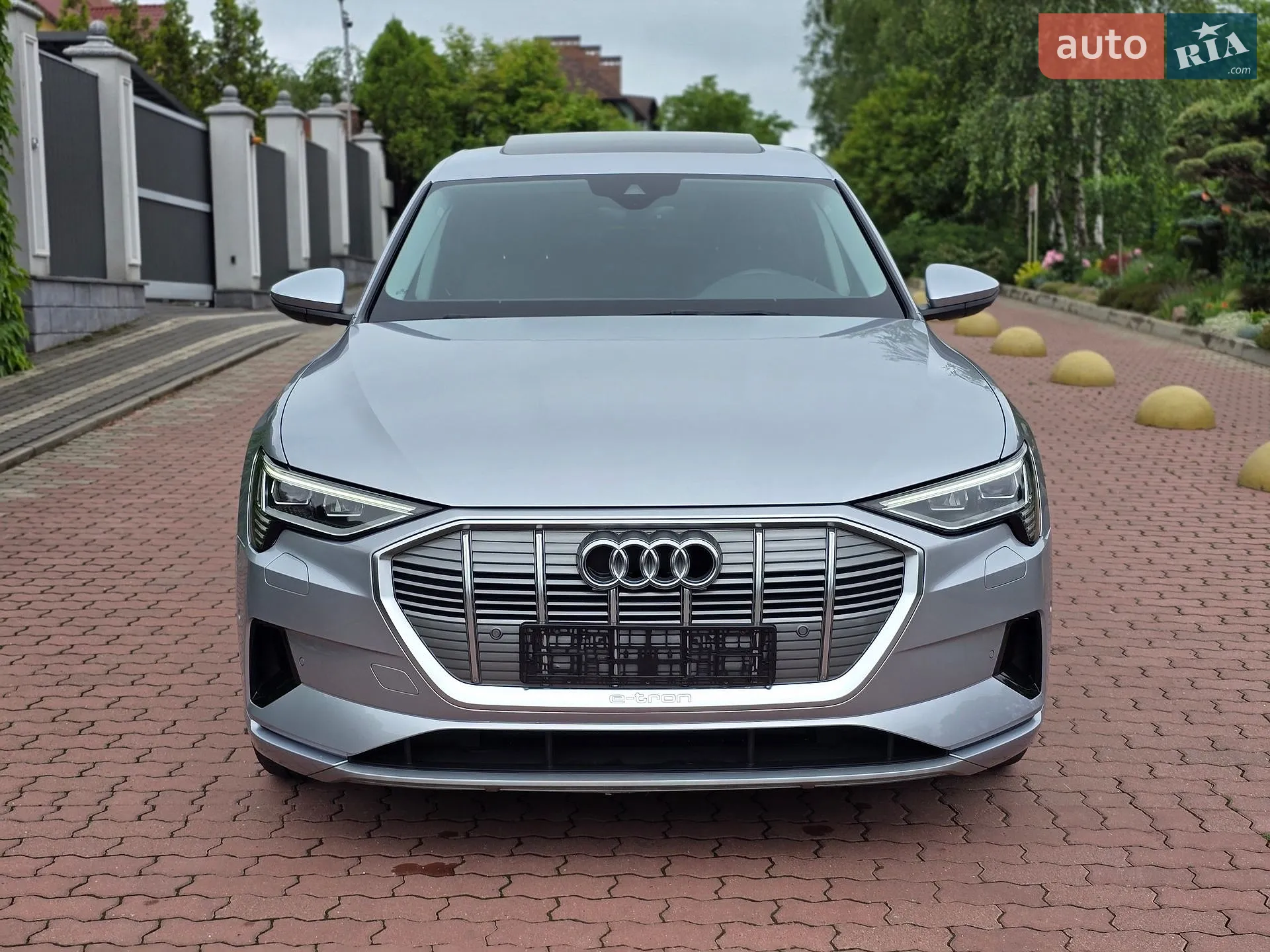 2020 Audi e-tron Sportback - мініатюра 12