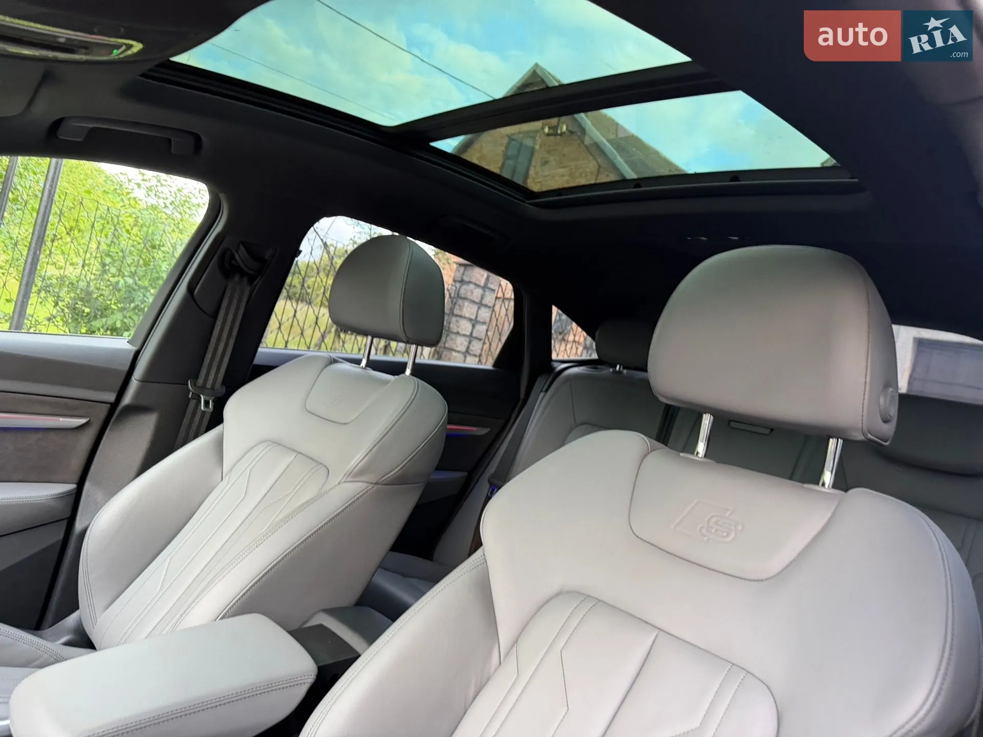 2021 Audi e-tron Sportback - мініатюра 28