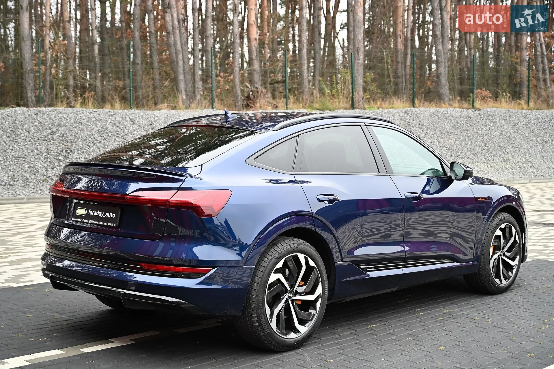 2022 Audi e-tron Sportback - мініатюра 2