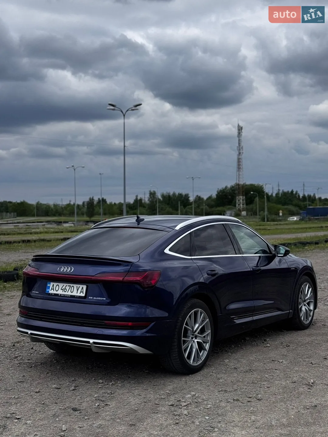 2020 Audi e-tron Sportback - мініатюра 8