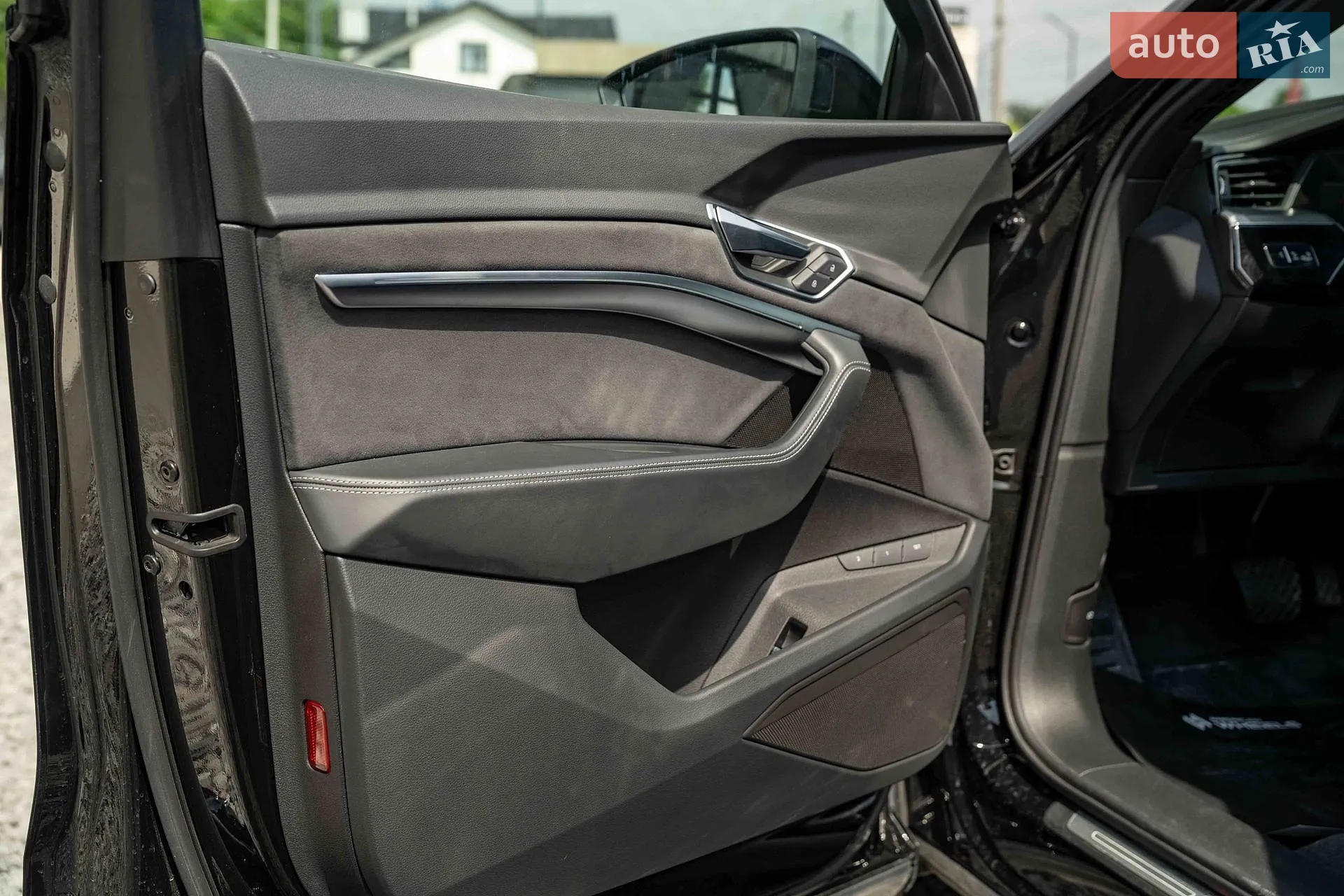 2022 Audi e-tron Sportback - мініатюра 45