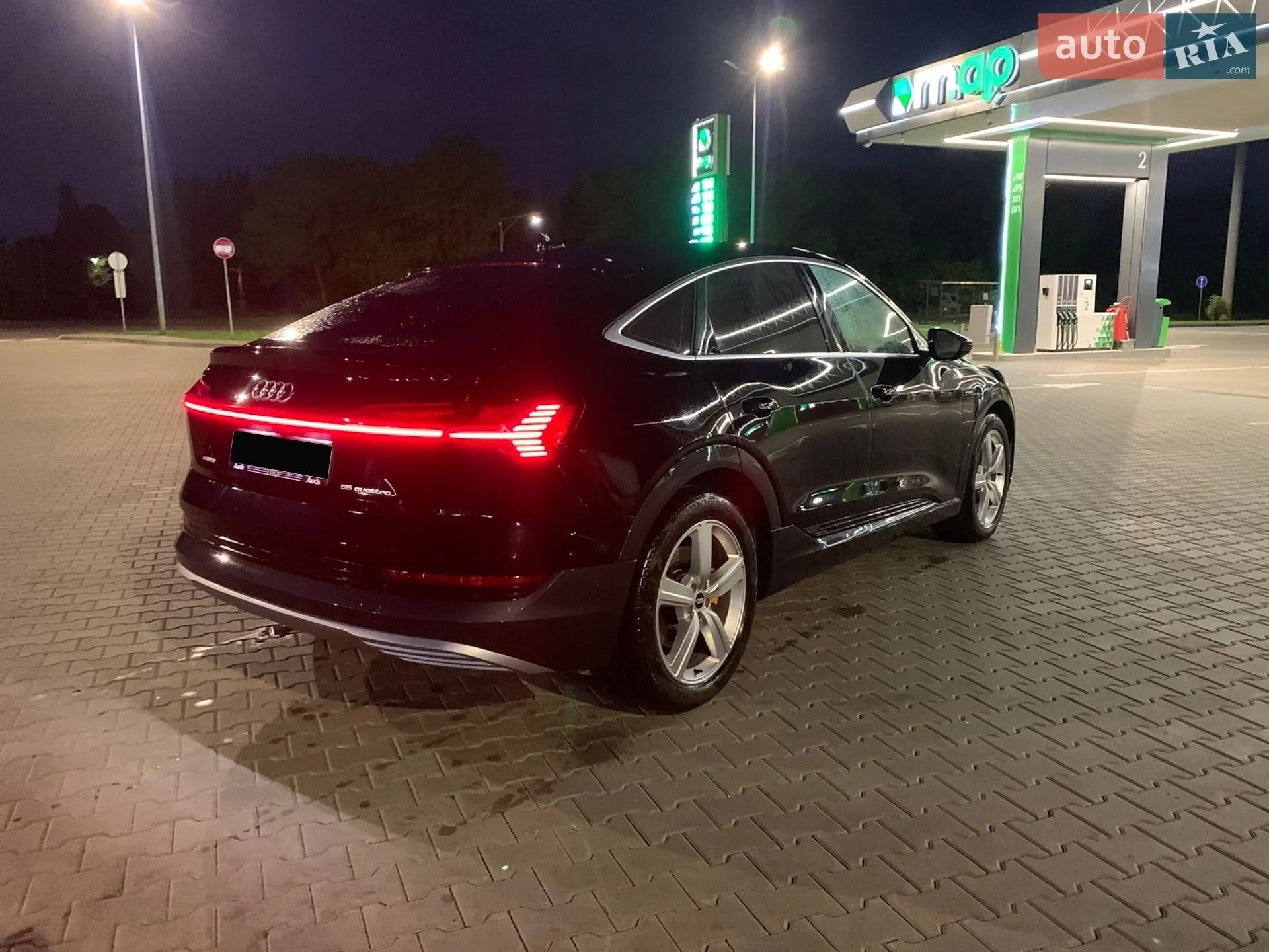 2020 Audi e-tron Sportback - мініатюра 7