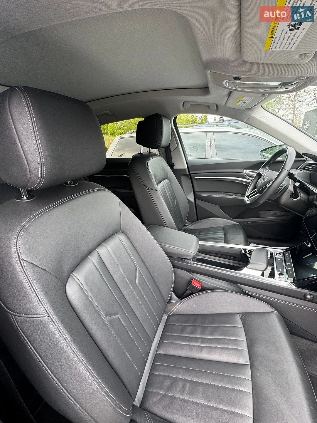 2022 Audi e-tron Sportback - мініатюра 13