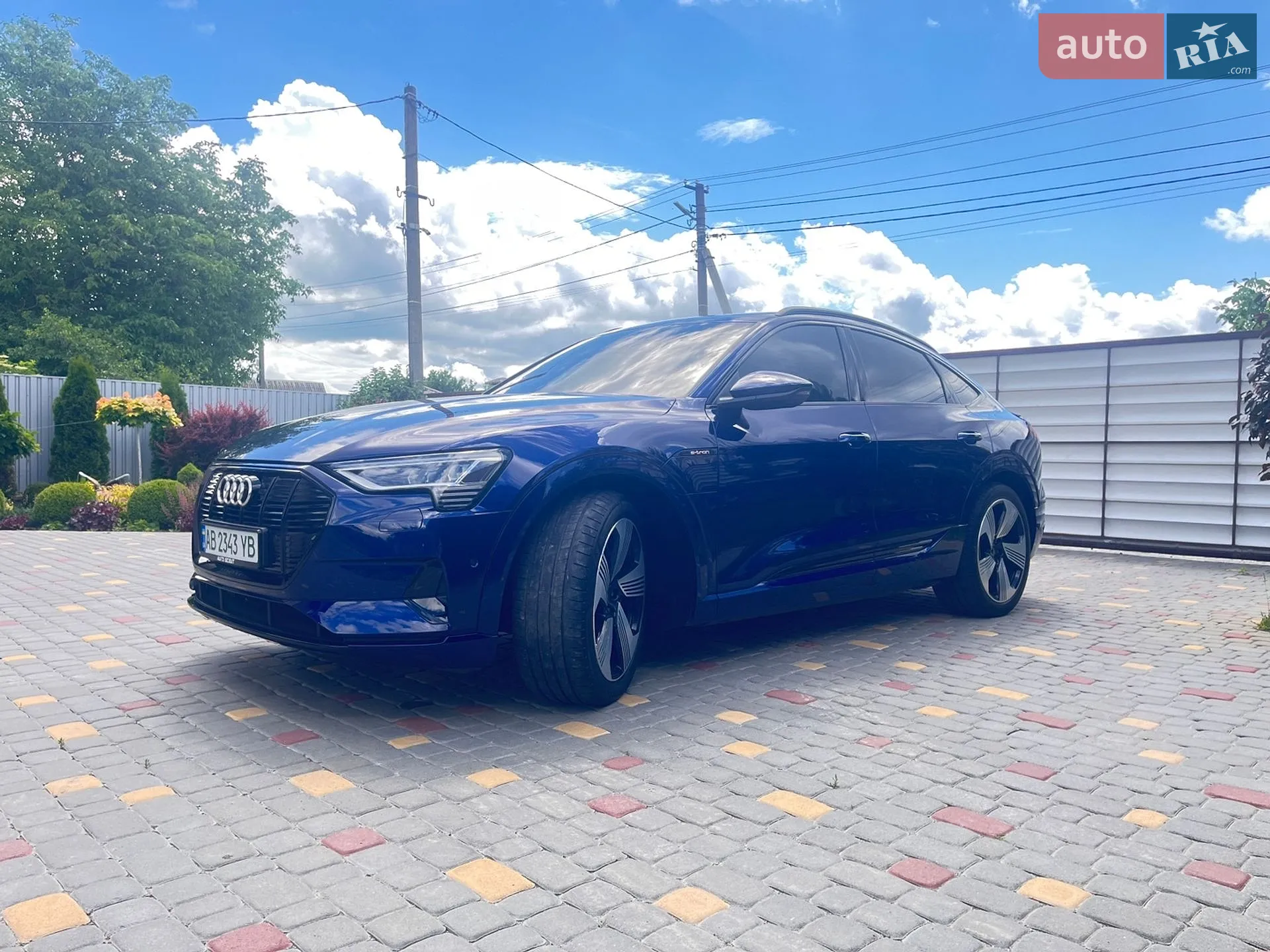 2022 Audi e-tron Sportback - фото 1