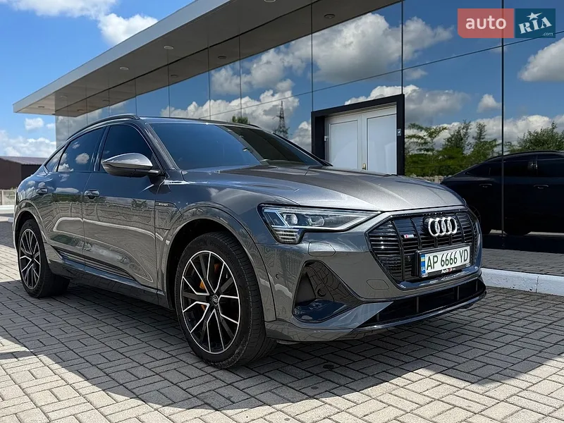 Audi e-tron Sportback 2021