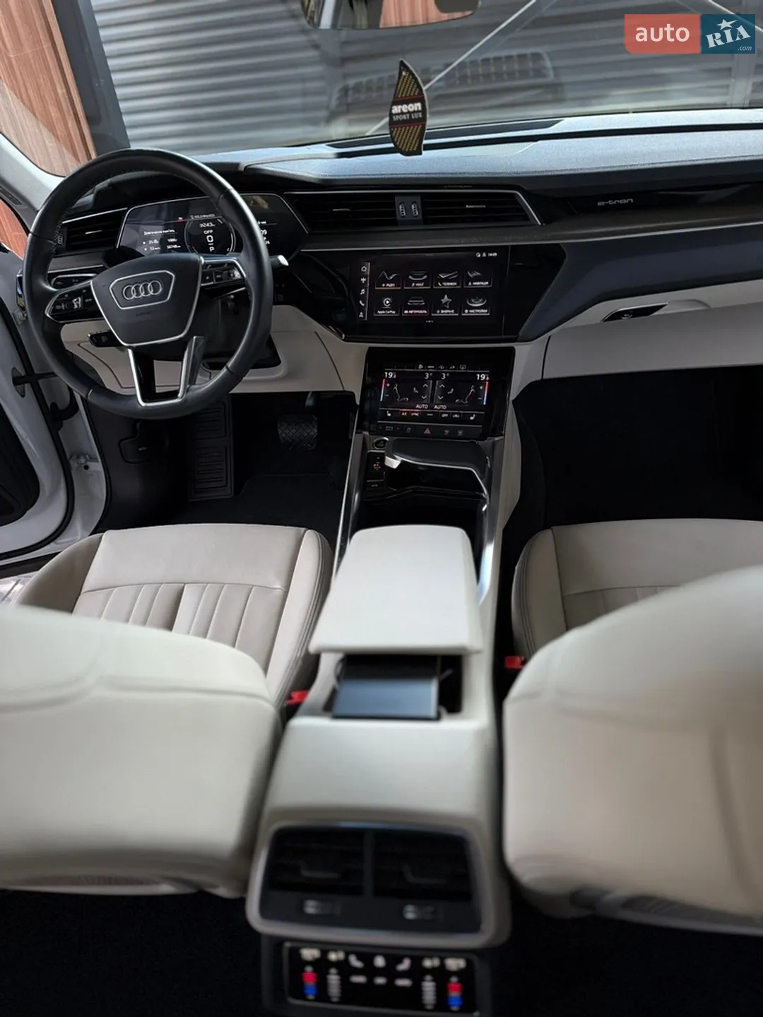 2021 Audi e-tron Sportback - мініатюра 38