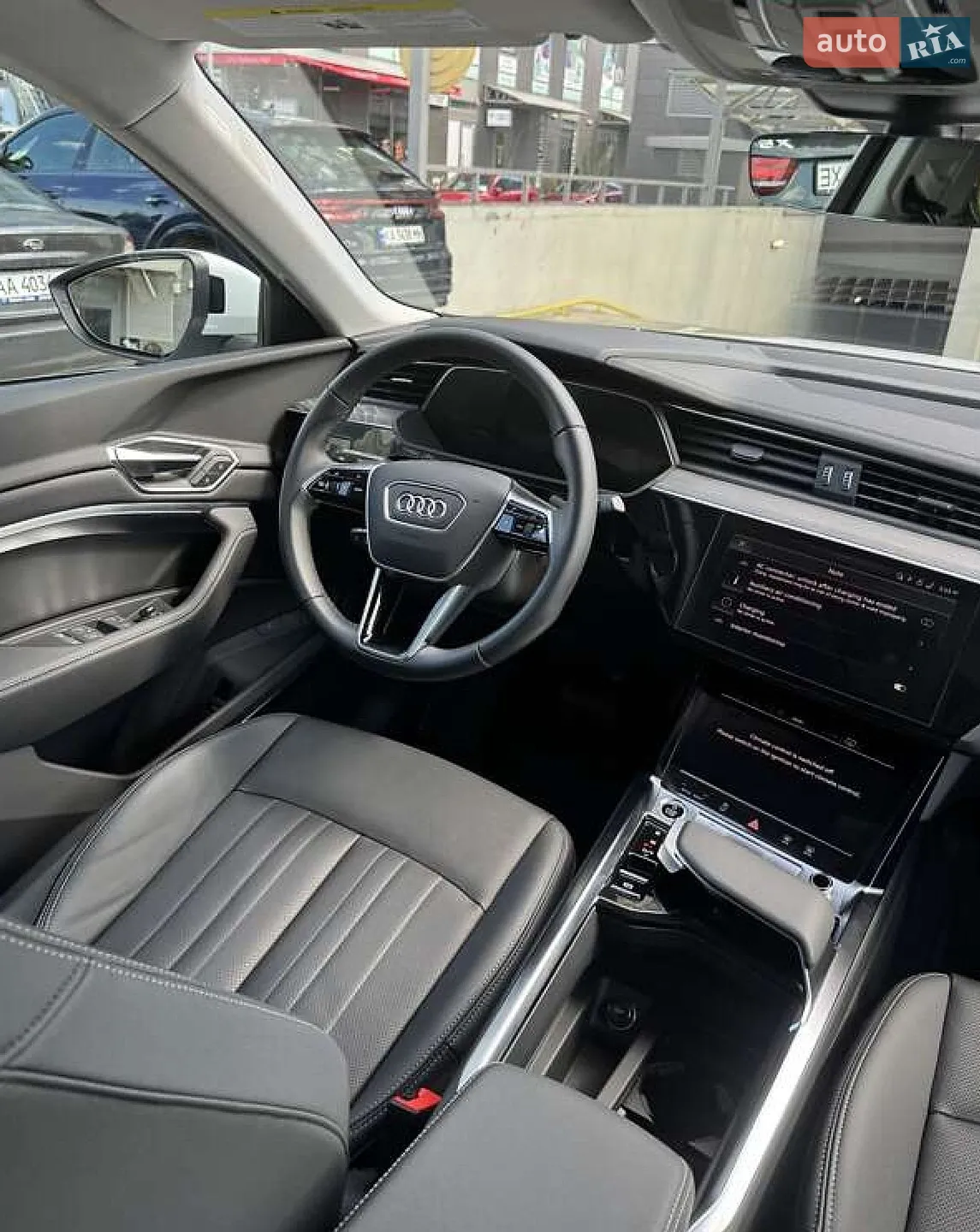 2022 Audi e-tron Sportback - мініатюра 9