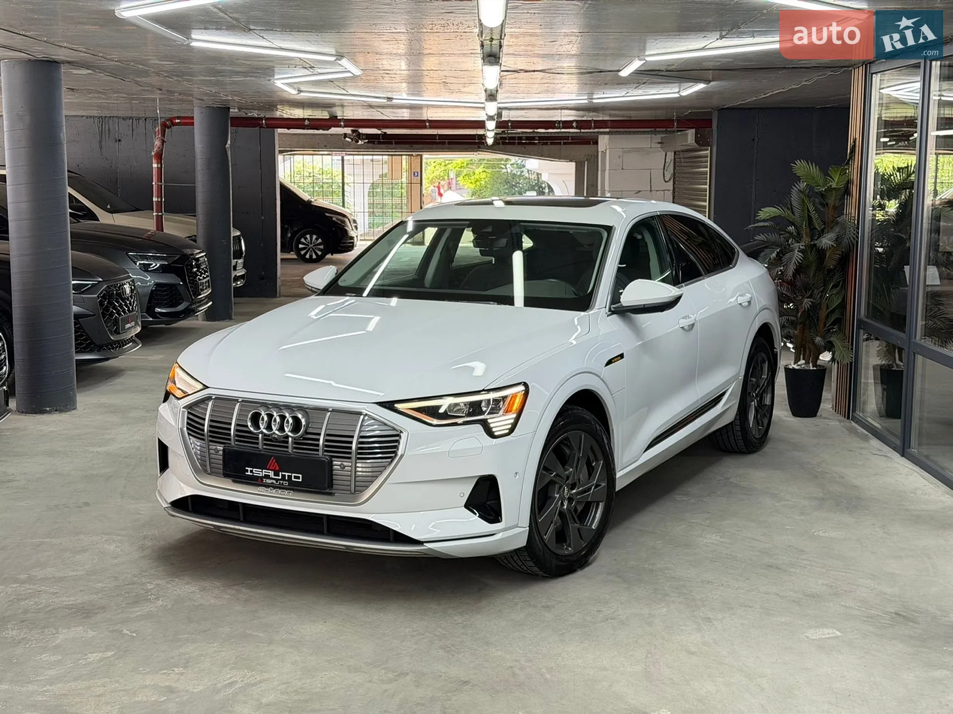 2020 Audi e-tron Sportback - мініатюра 6
