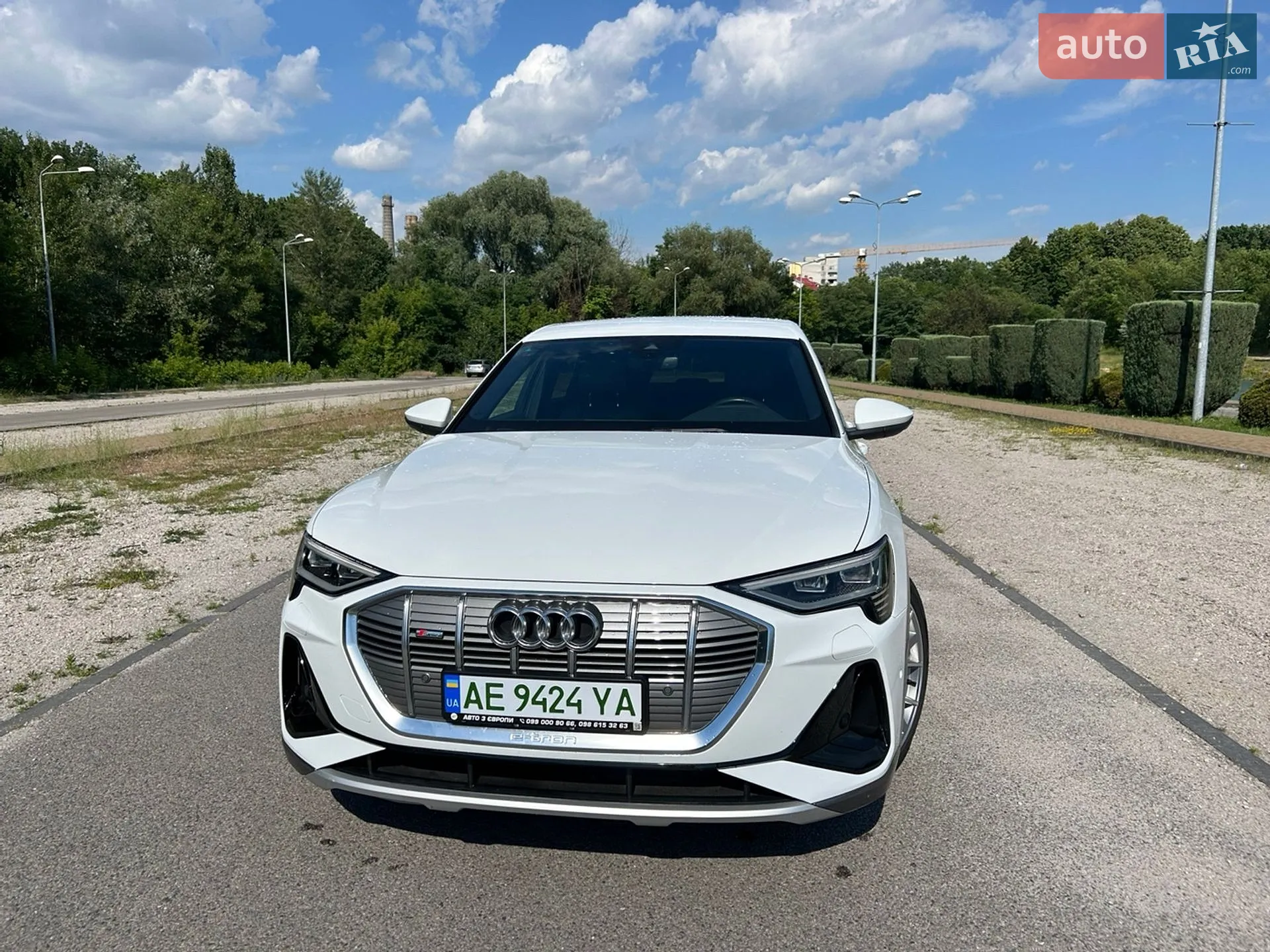 2020 Audi e-tron Sportback - мініатюра 8