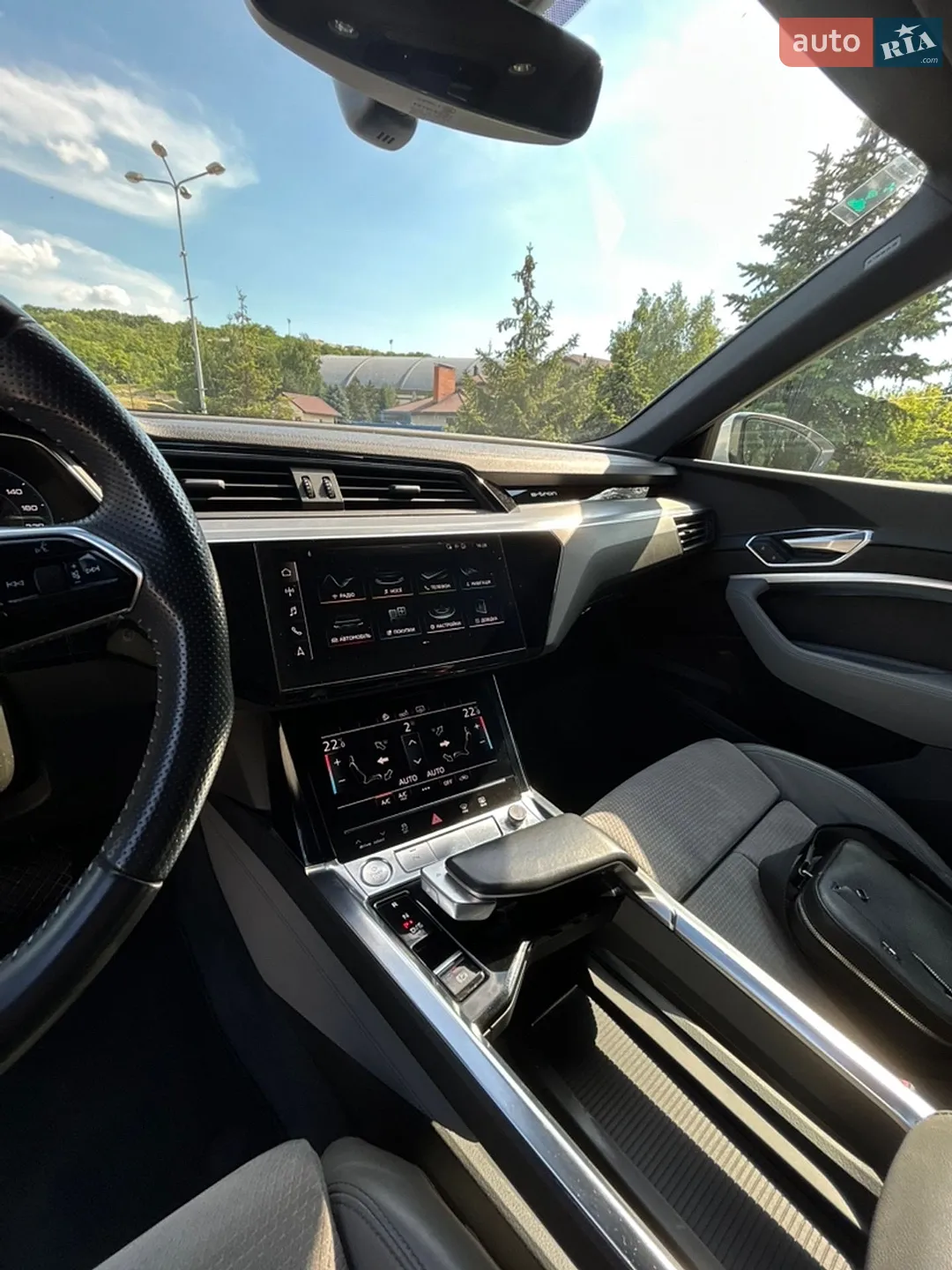 2020 Audi e-tron Sportback - мініатюра 18