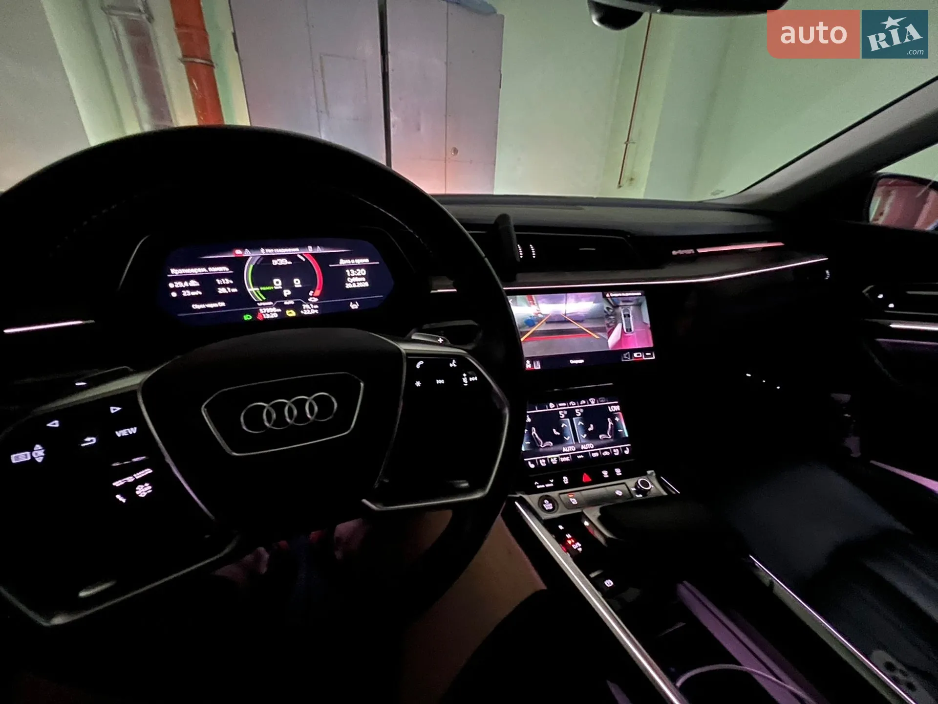 2020 Audi e-tron Sportback - мініатюра 25