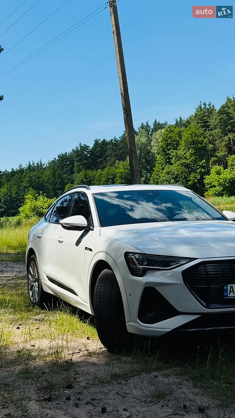 2020 Audi e-tron Sportback - мініатюра 5