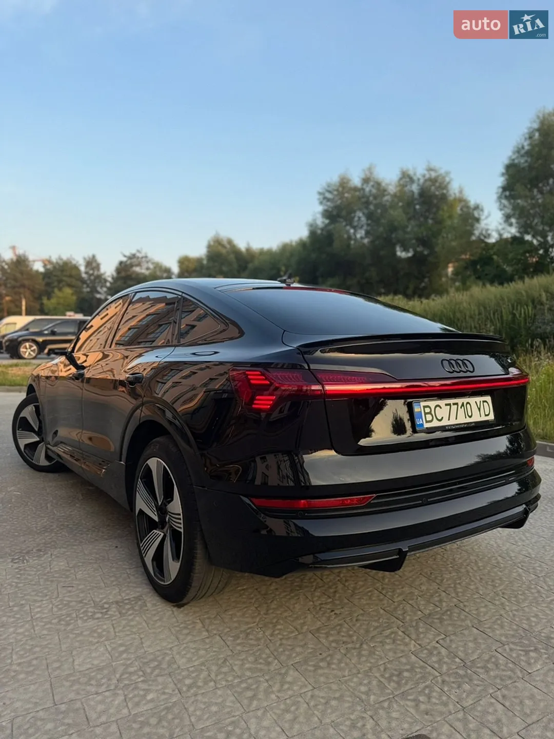 2020 Audi e-tron Sportback - мініатюра 12