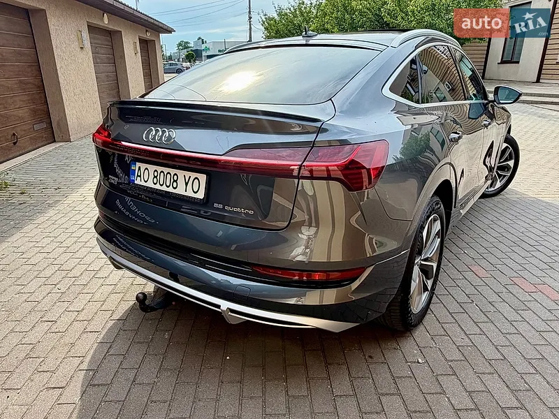 Audi e-tron Sportback 2021 VIN WAUZZZGE6MB040772 фото оголошення 5 з 60