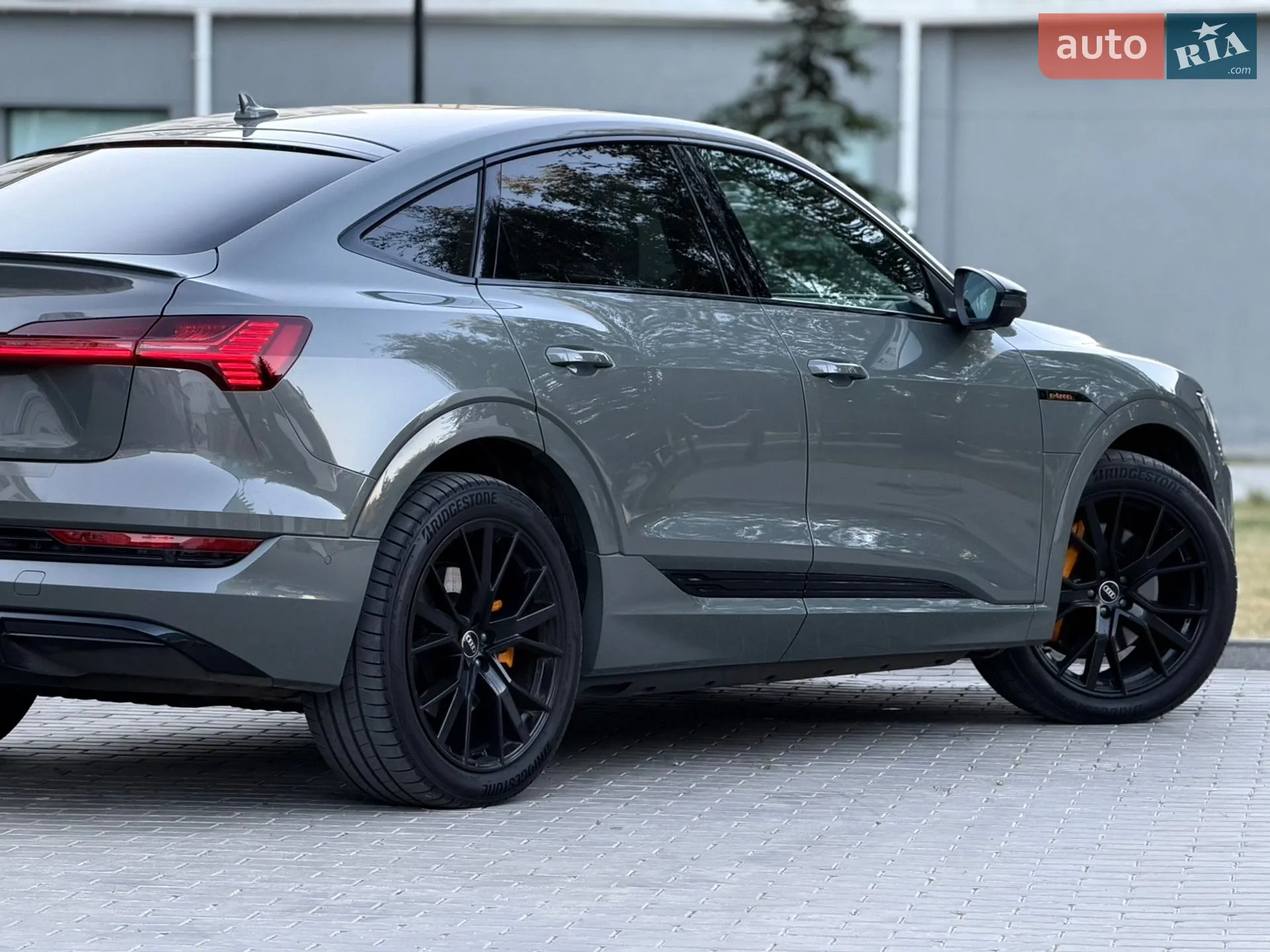 2022 Audi e-tron Sportback - мініатюра 18