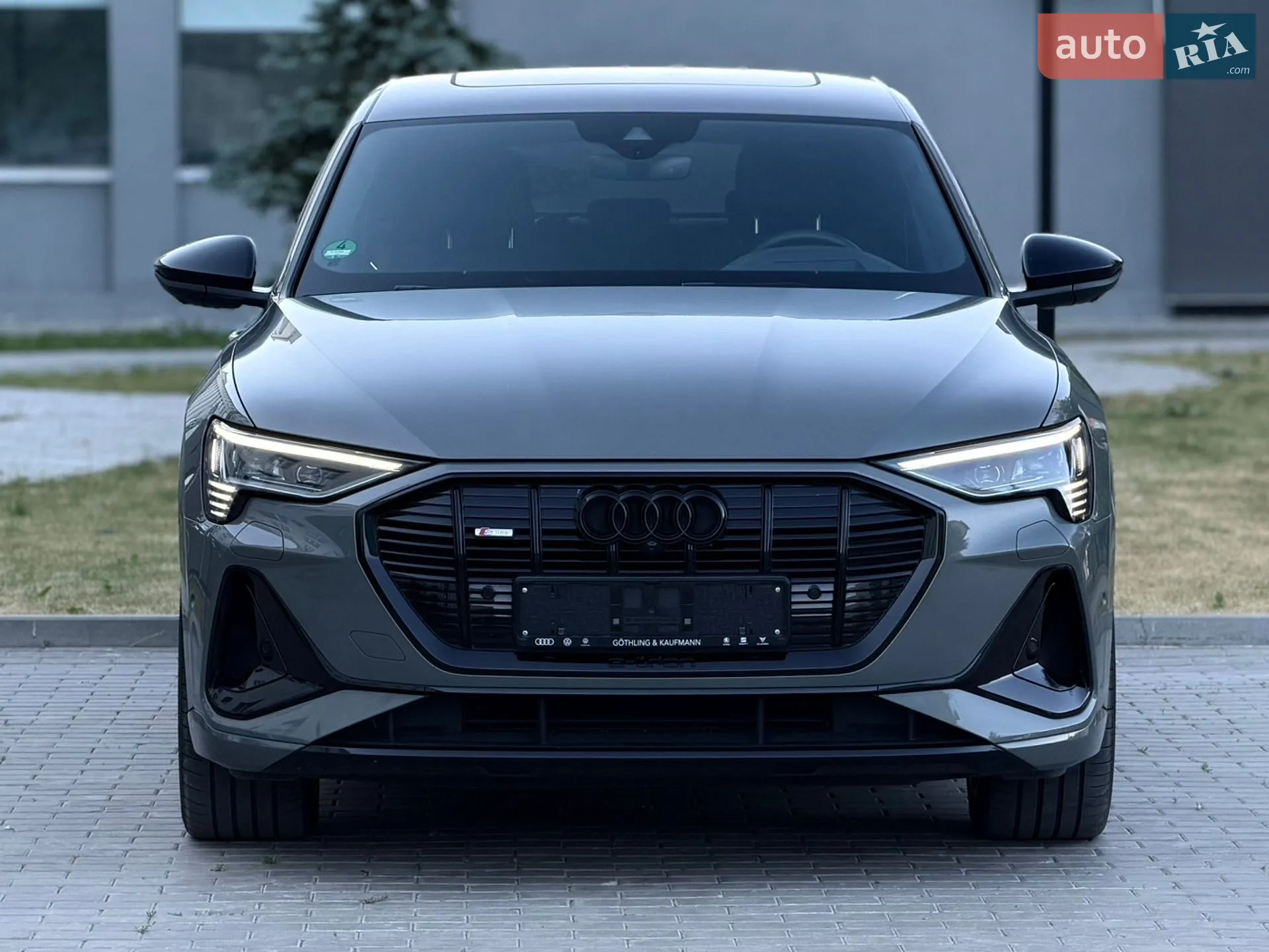 2022 Audi e-tron Sportback - мініатюра 32