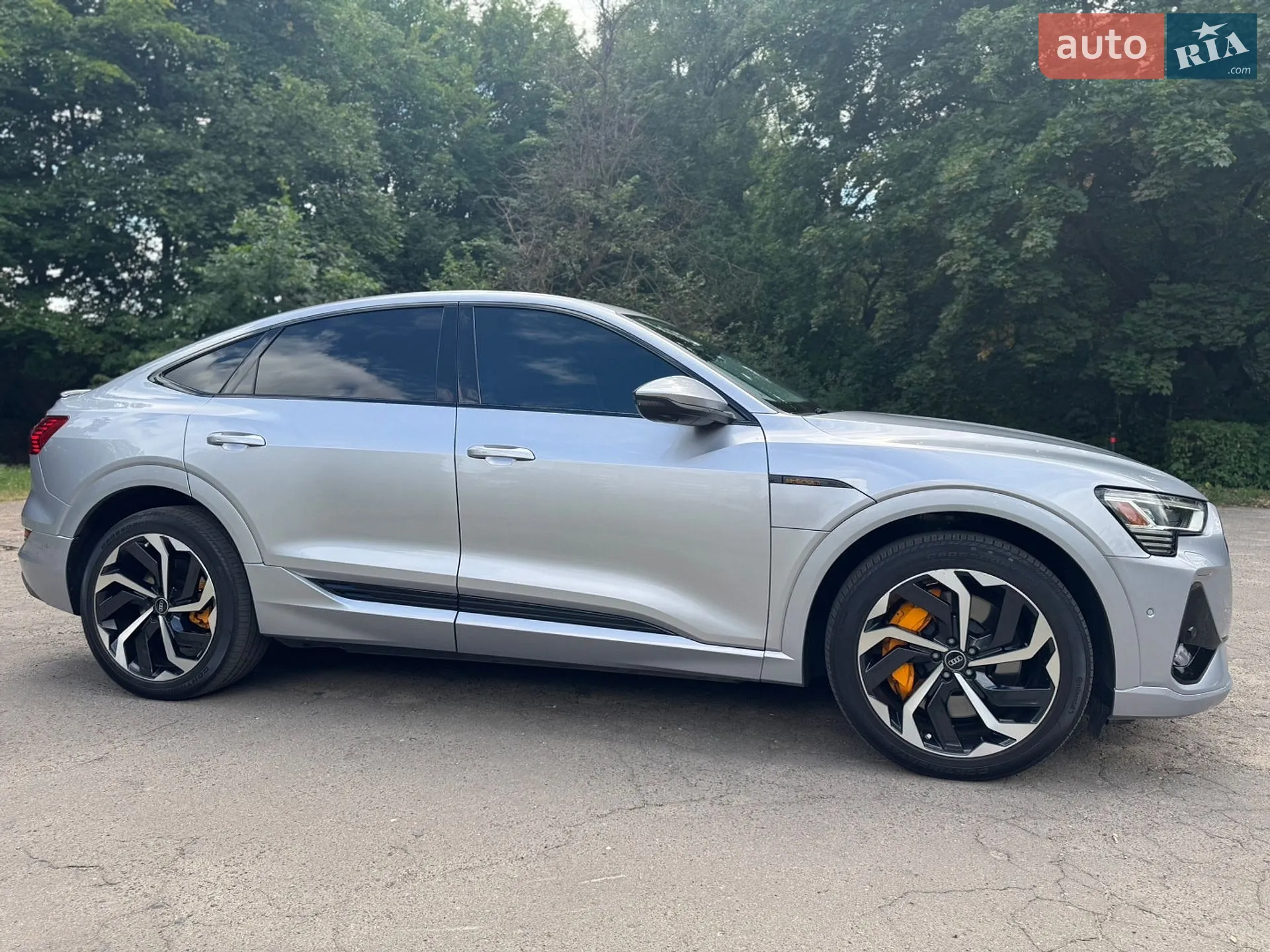 2022 Audi e-tron Sportback - мініатюра 12