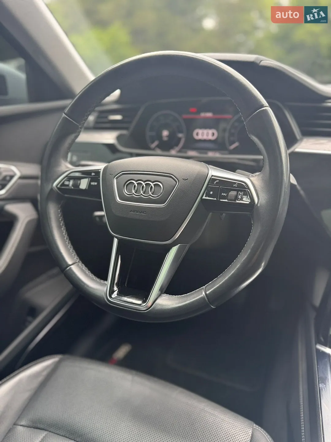 2022 Audi e-tron Sportback - мініатюра 44