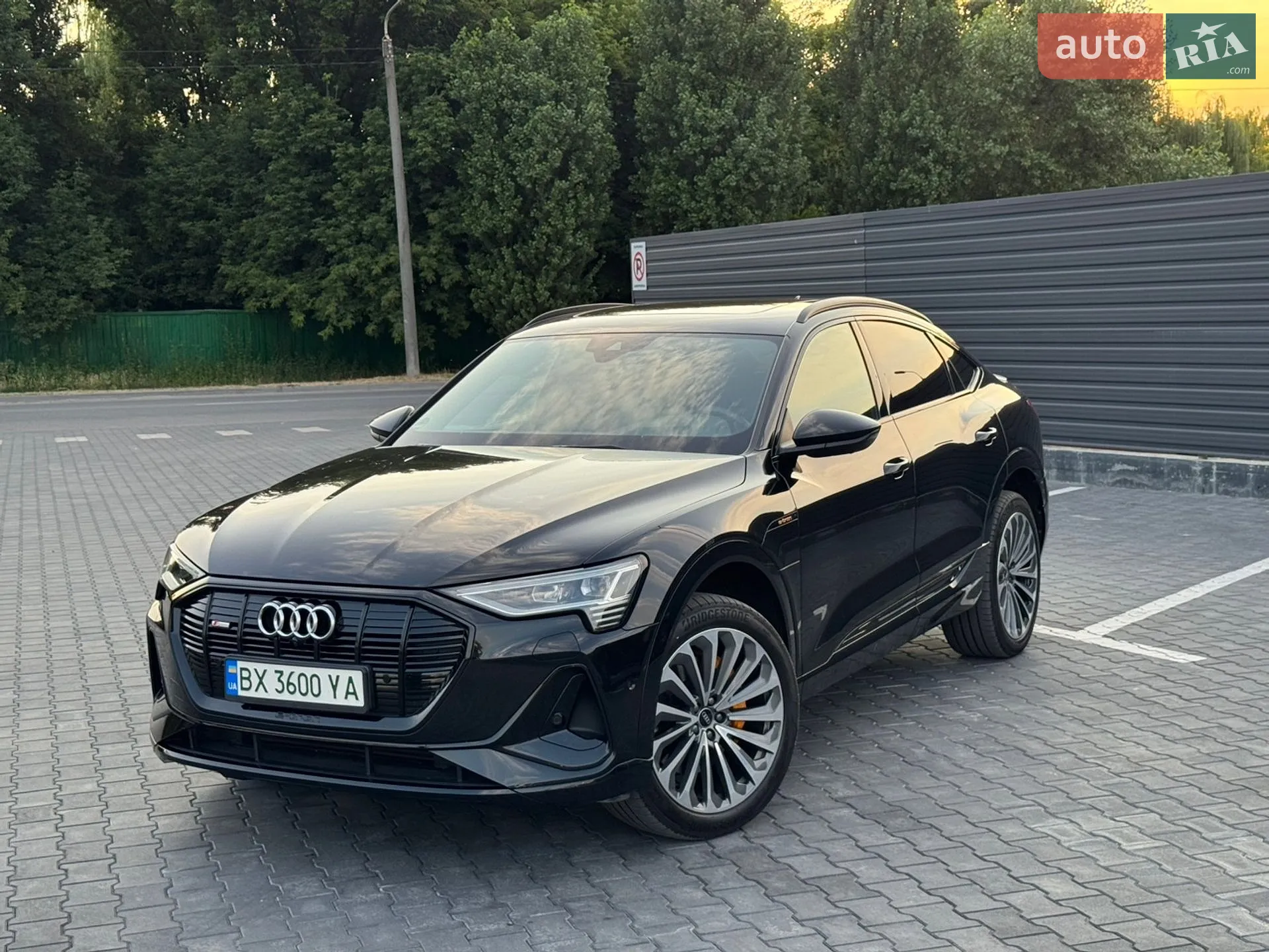 2020 Audi e-tron Sportback - мініатюра 11