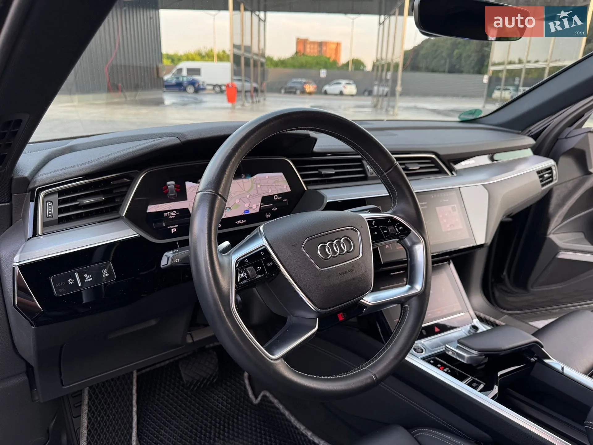 2020 Audi e-tron Sportback - мініатюра 33