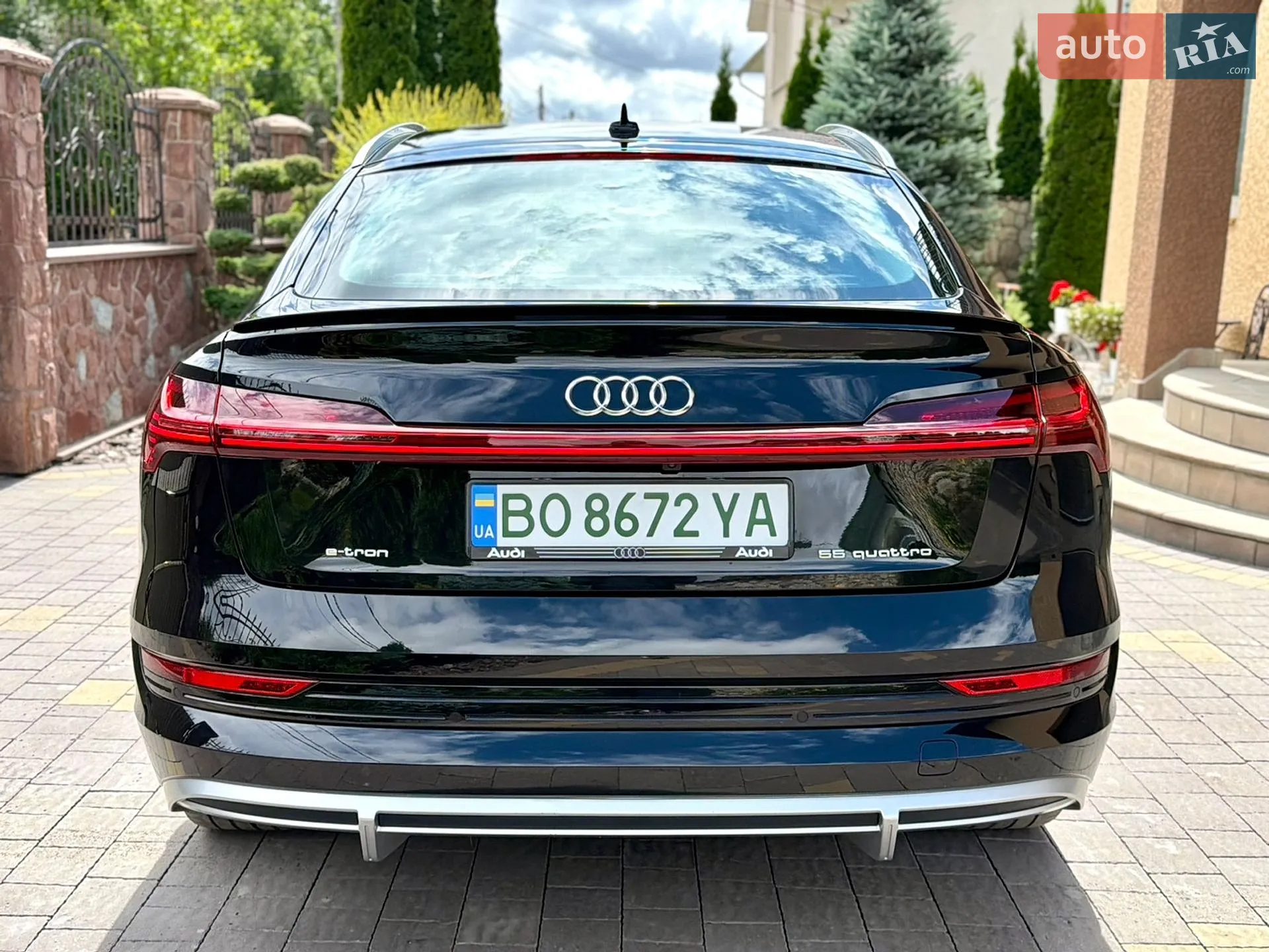 2020 Audi e-tron Sportback - мініатюра 12