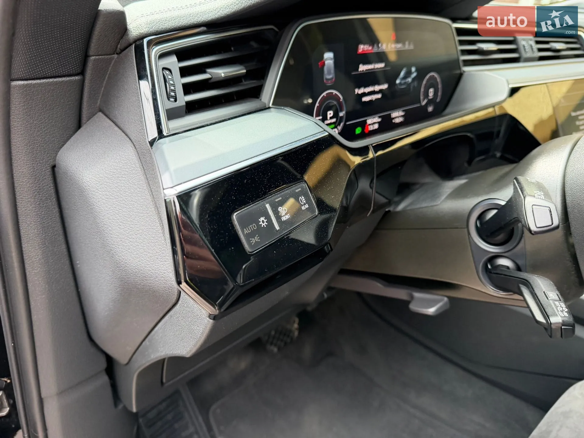 2020 Audi e-tron Sportback - мініатюра 44