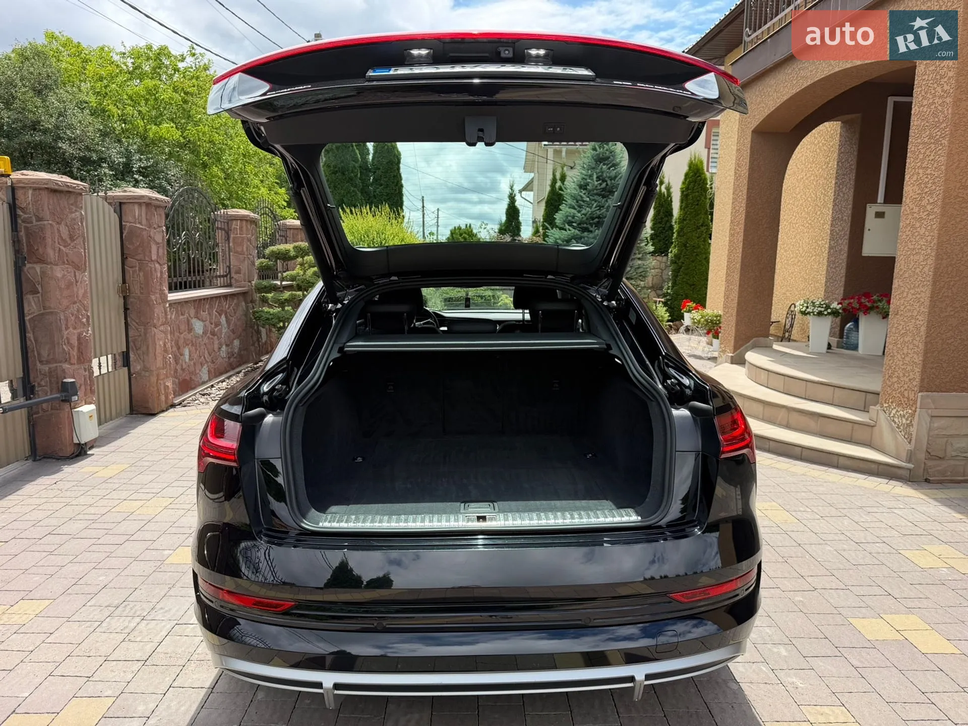 2020 Audi e-tron Sportback - мініатюра 88