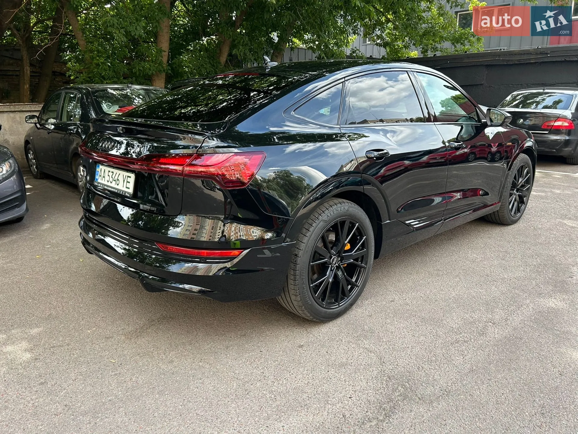 2022 Audi e-tron Sportback - мініатюра 11