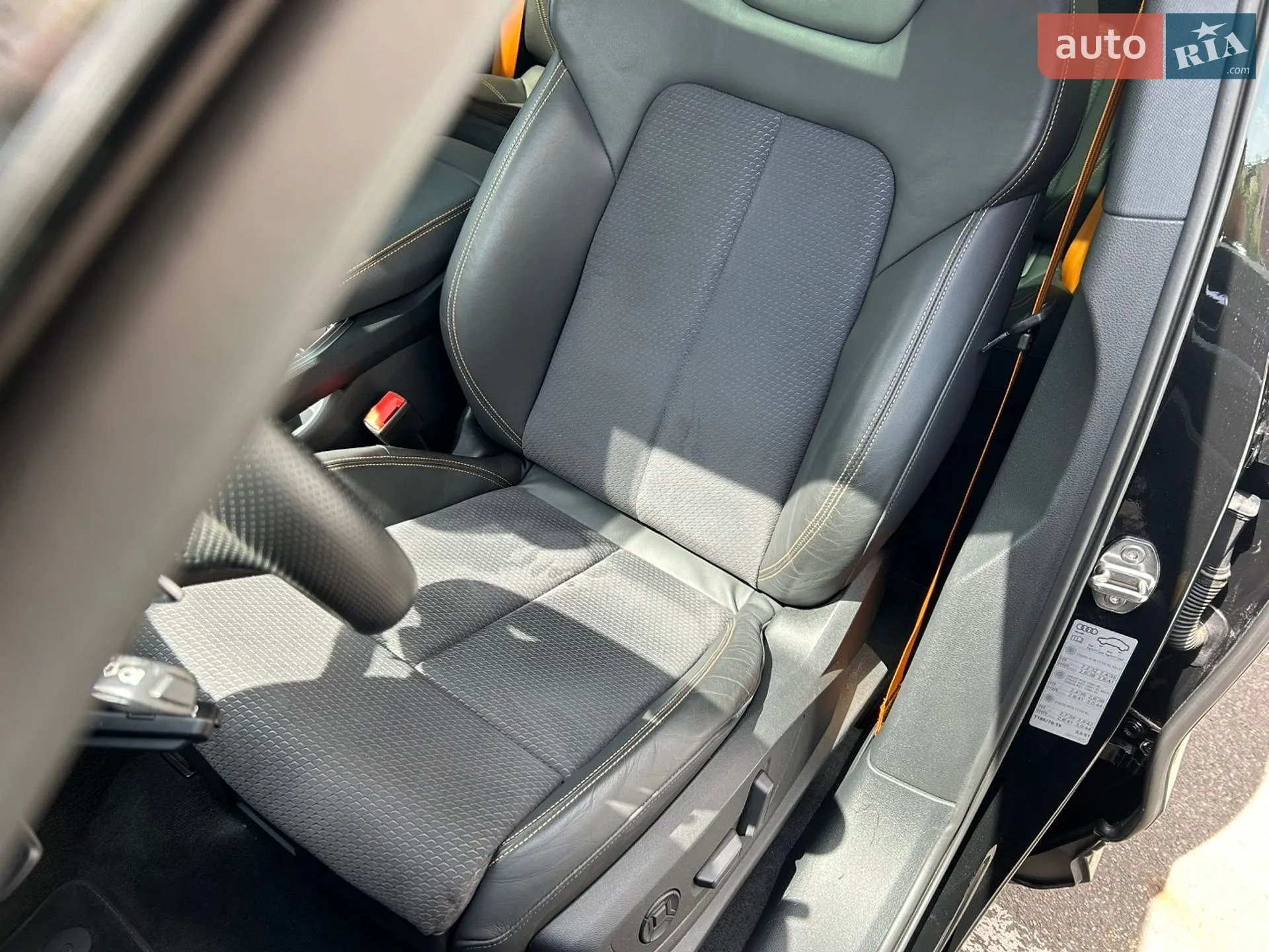 2022 Audi e-tron Sportback - мініатюра 31
