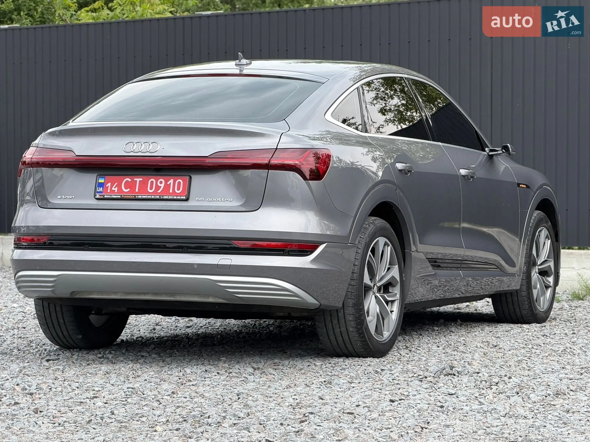 2020 Audi e-tron Sportback - мініатюра 12