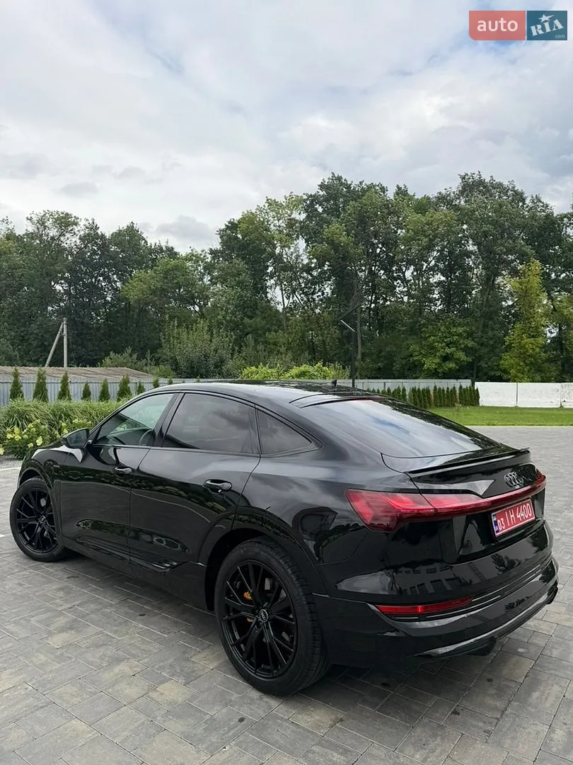 2022 Audi e-tron Sportback - мініатюра 11