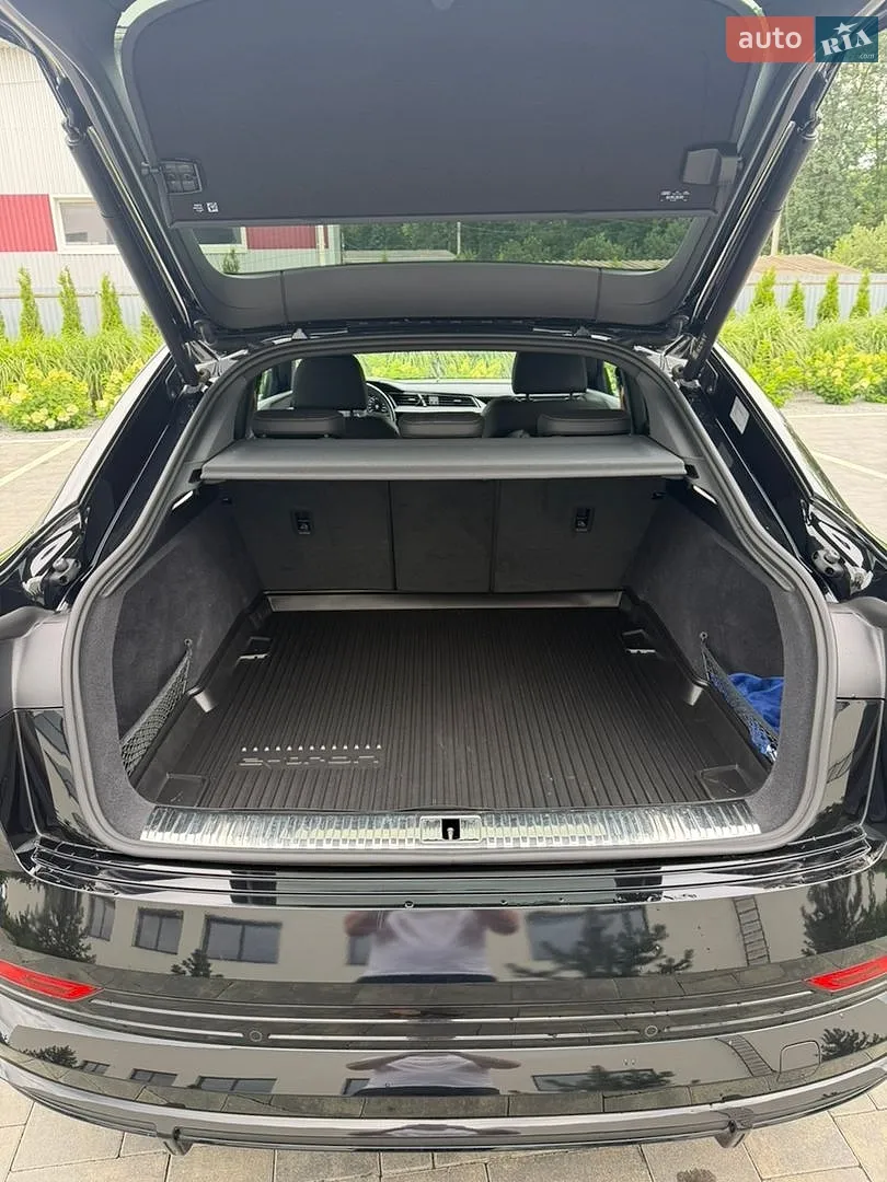 2022 Audi e-tron Sportback - мініатюра 16