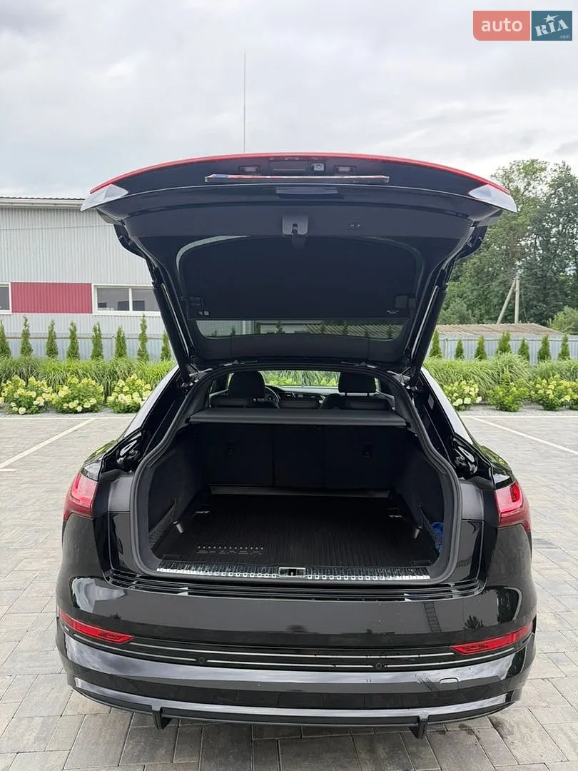 2022 Audi e-tron Sportback - мініатюра 15