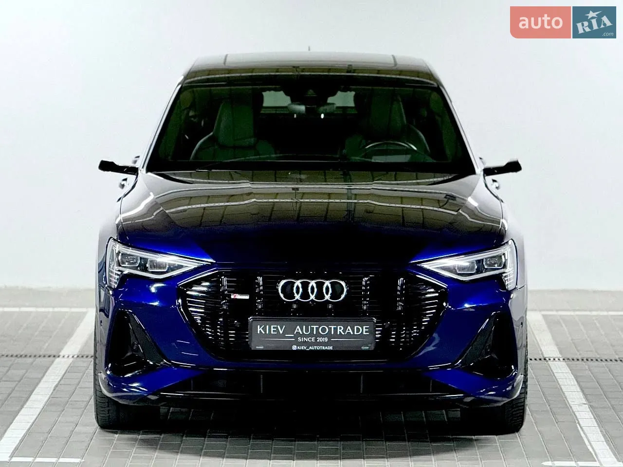 2020 Audi e-tron Sportback - мініатюра 5