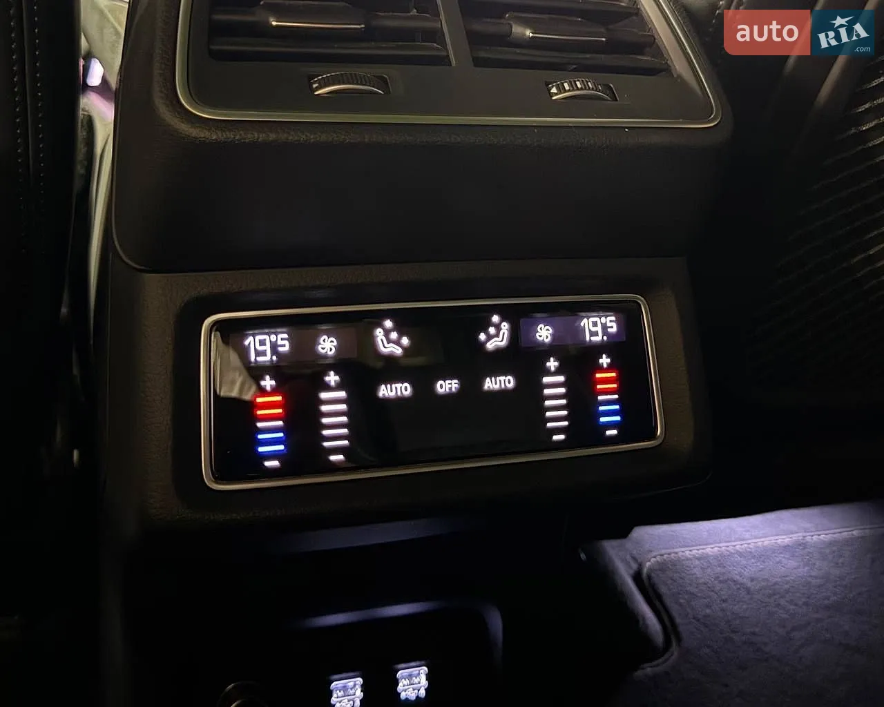 2020 Audi e-tron Sportback - мініатюра 36