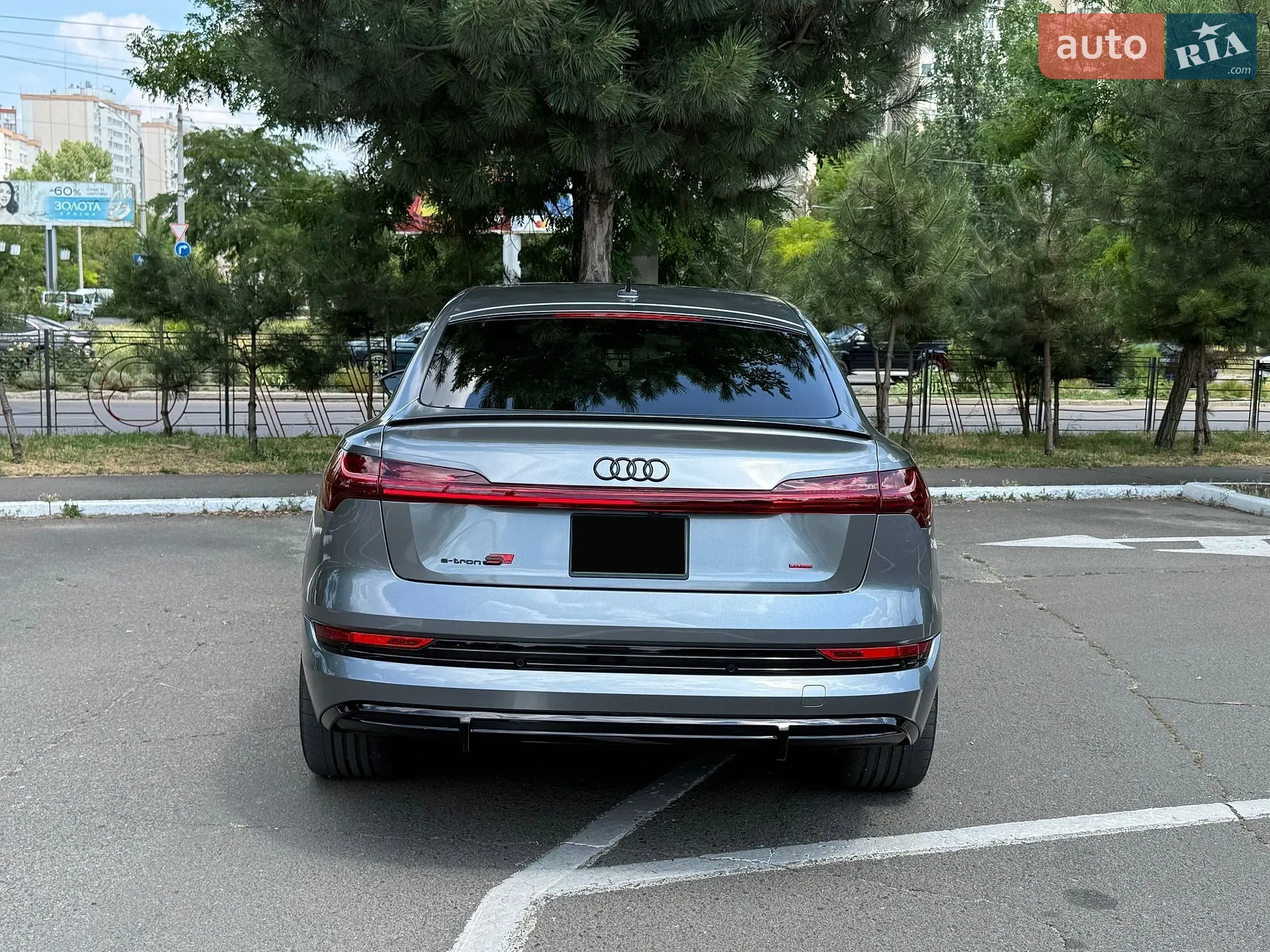 2022 Audi e-tron Sportback - мініатюра 12