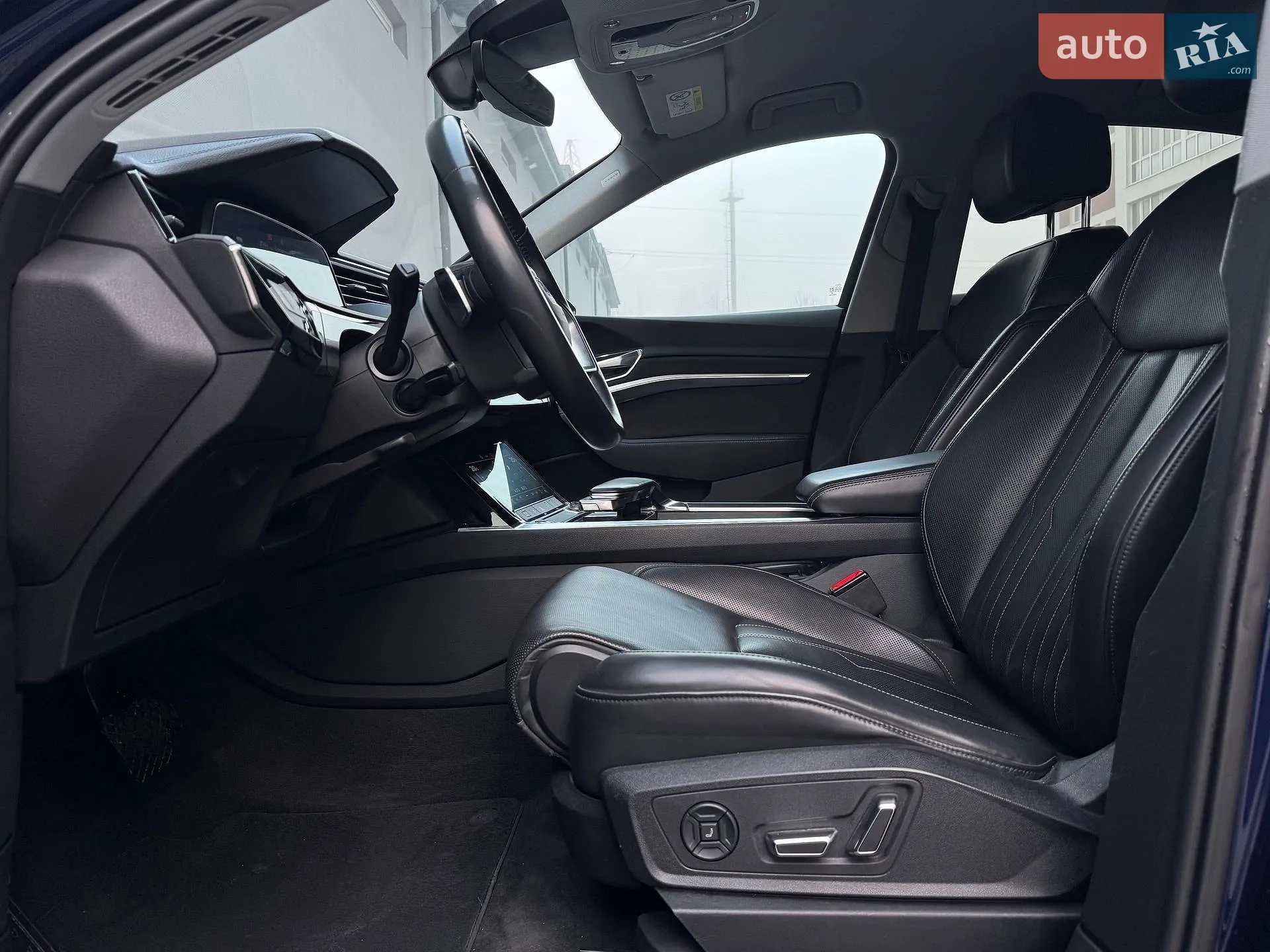 2021 Audi e-tron Sportback - мініатюра 34