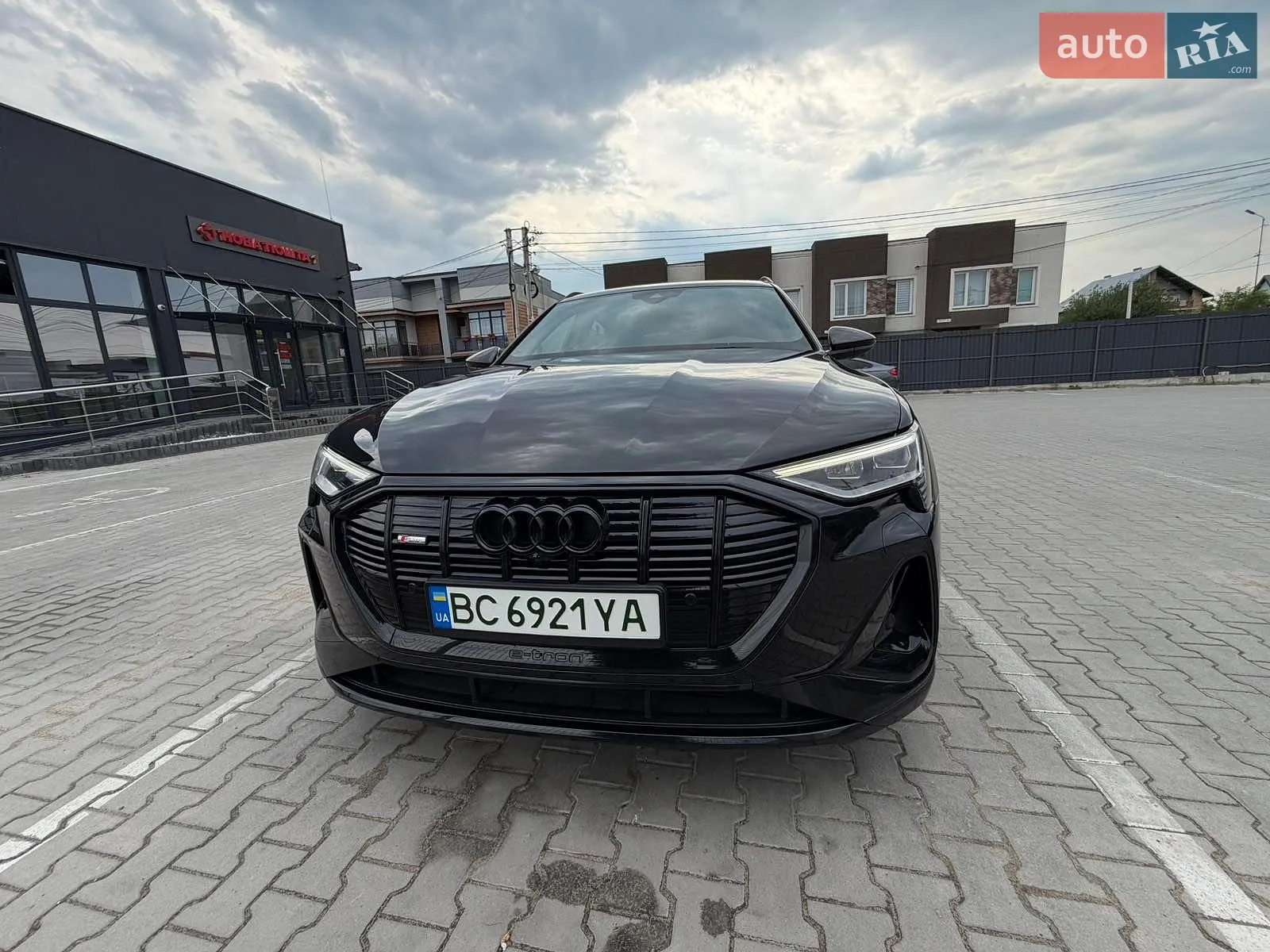 2022 Audi e-tron Sportback - мініатюра 3
