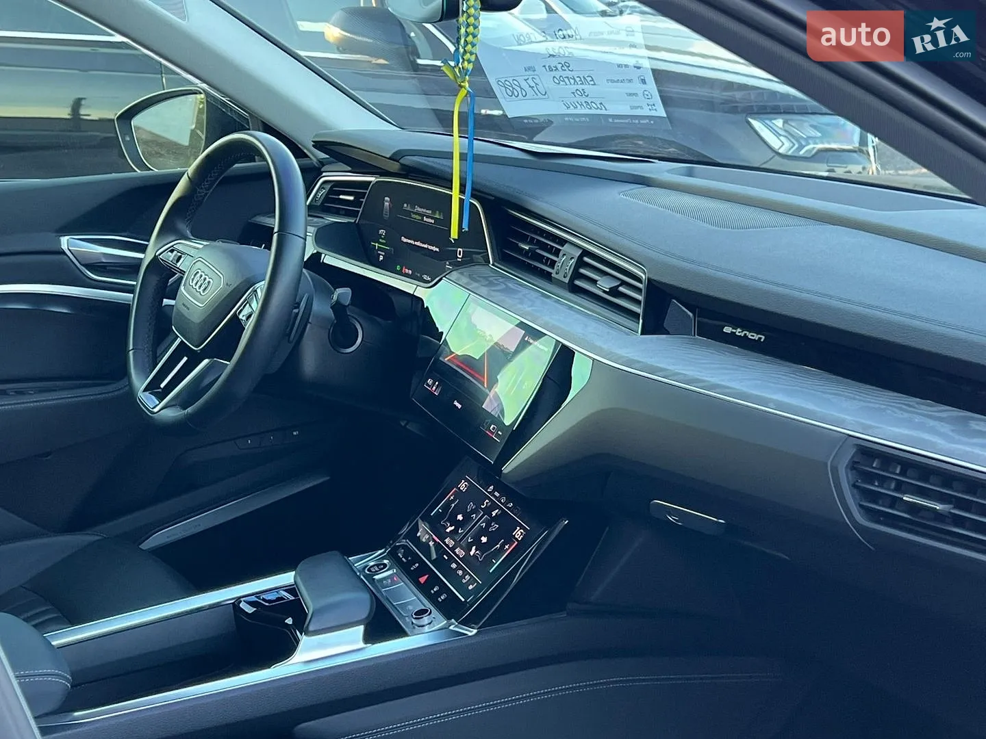 2022 Audi e-tron Sportback - мініатюра 22