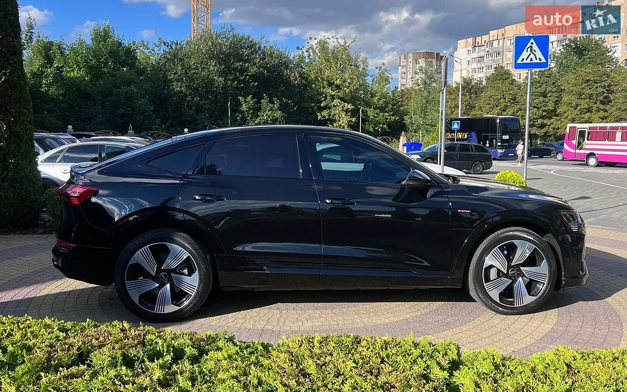 2020 Audi e-tron Sportback - мініатюра 8