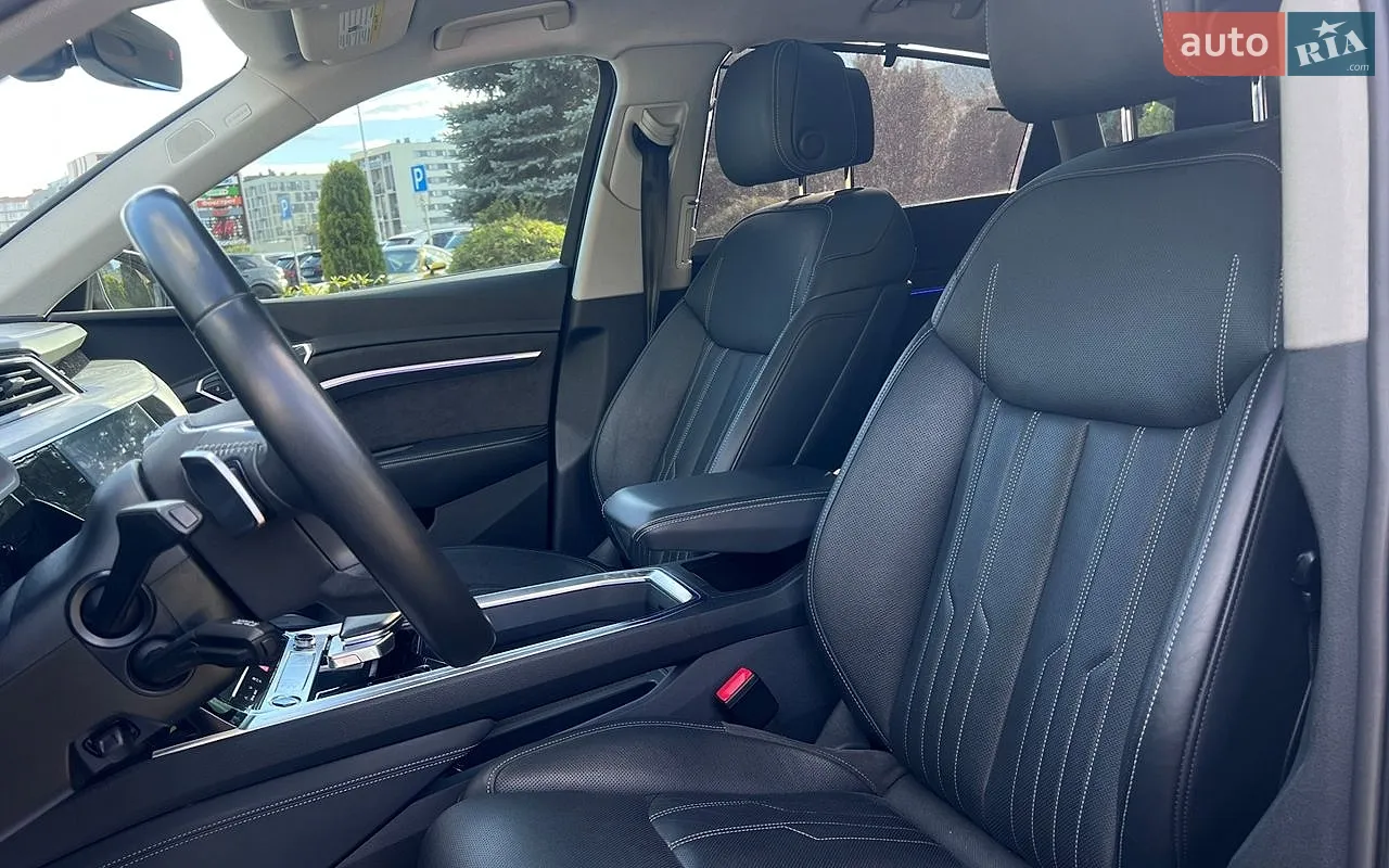 2020 Audi e-tron Sportback - мініатюра 9