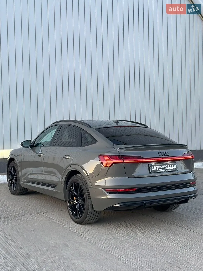 2022 Audi e-tron Sportback - мініатюра 24