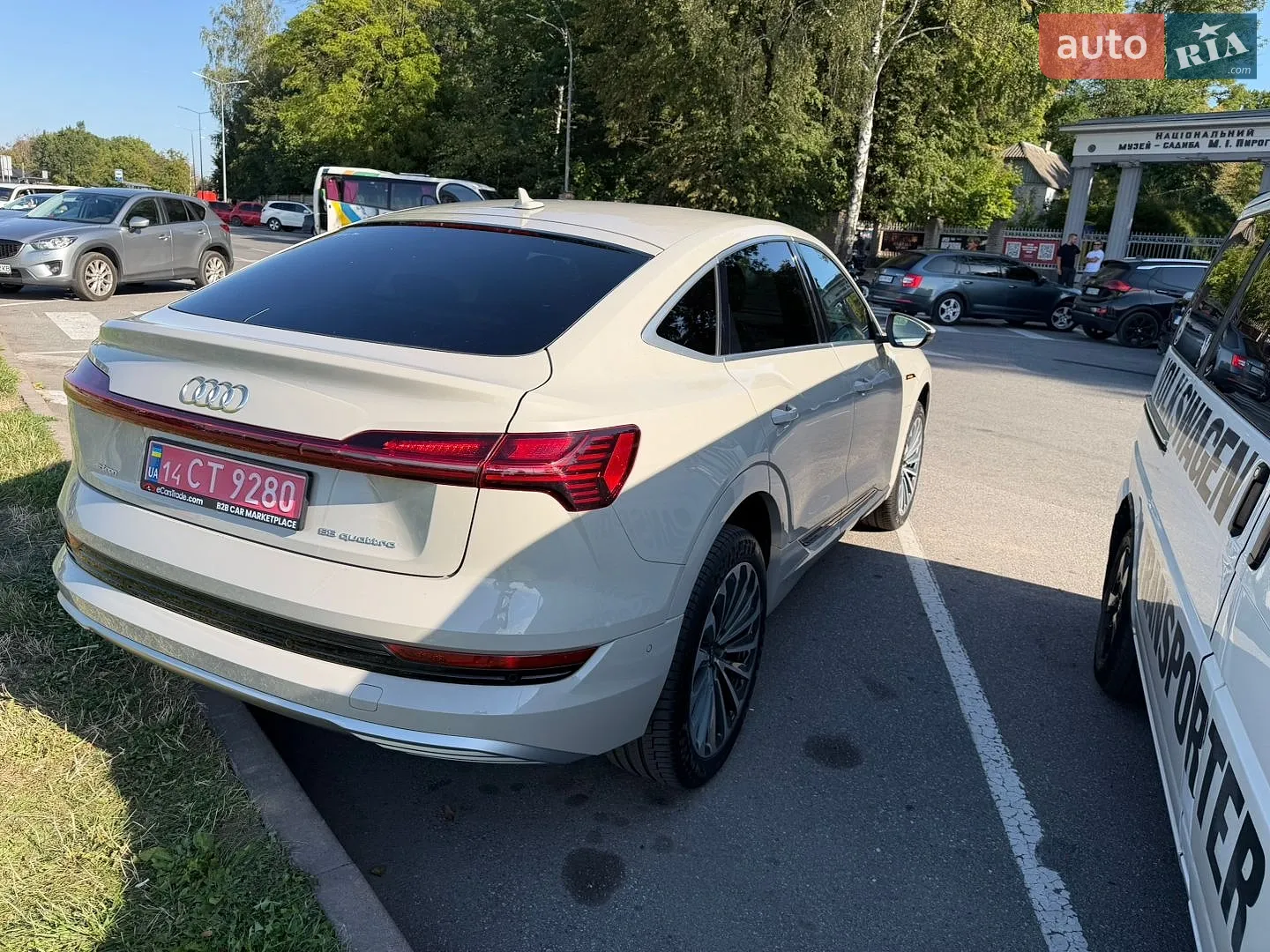 2020 Audi e-tron Sportback - мініатюра 11