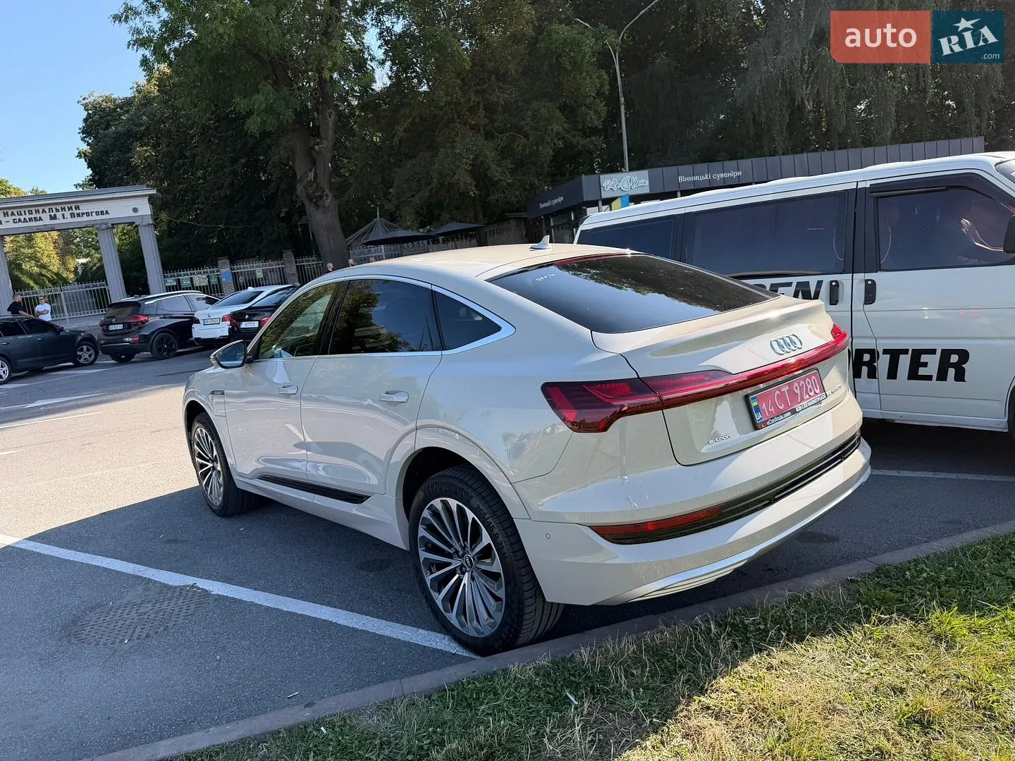 2020 Audi e-tron Sportback - мініатюра 12